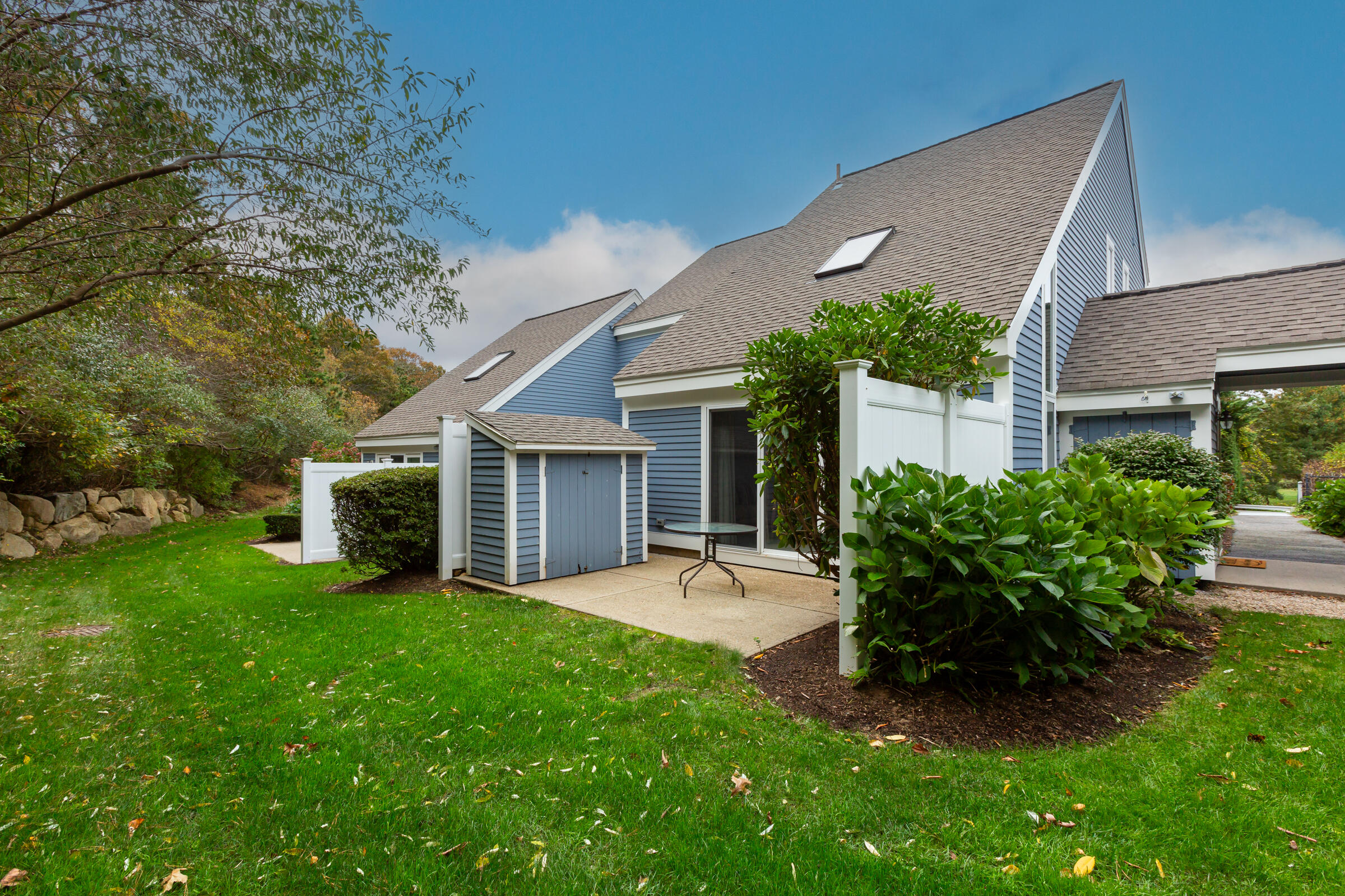 290 Fletcher Lane