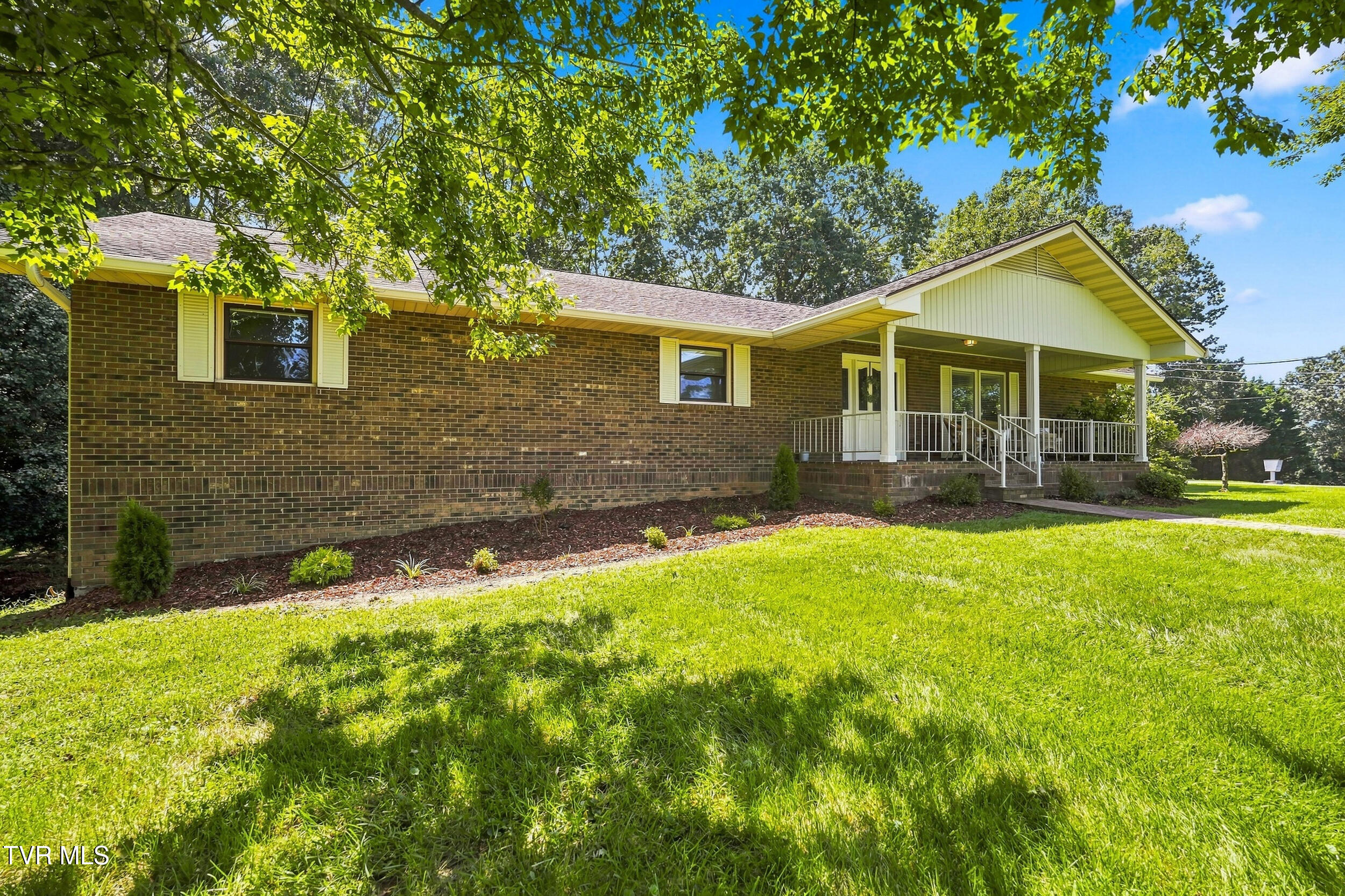 400 Overlook Drive