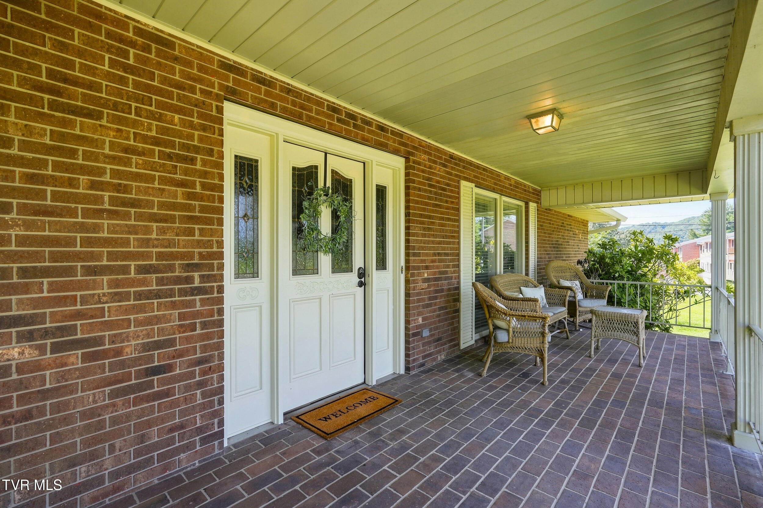 400 Overlook Drive