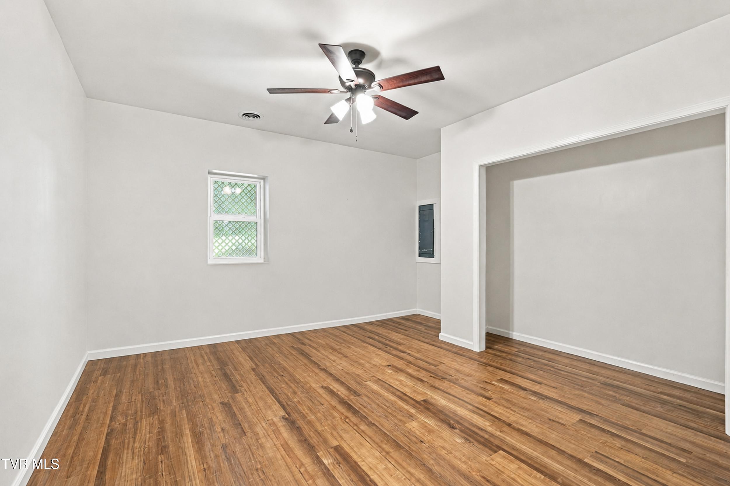 400 Overlook Drive