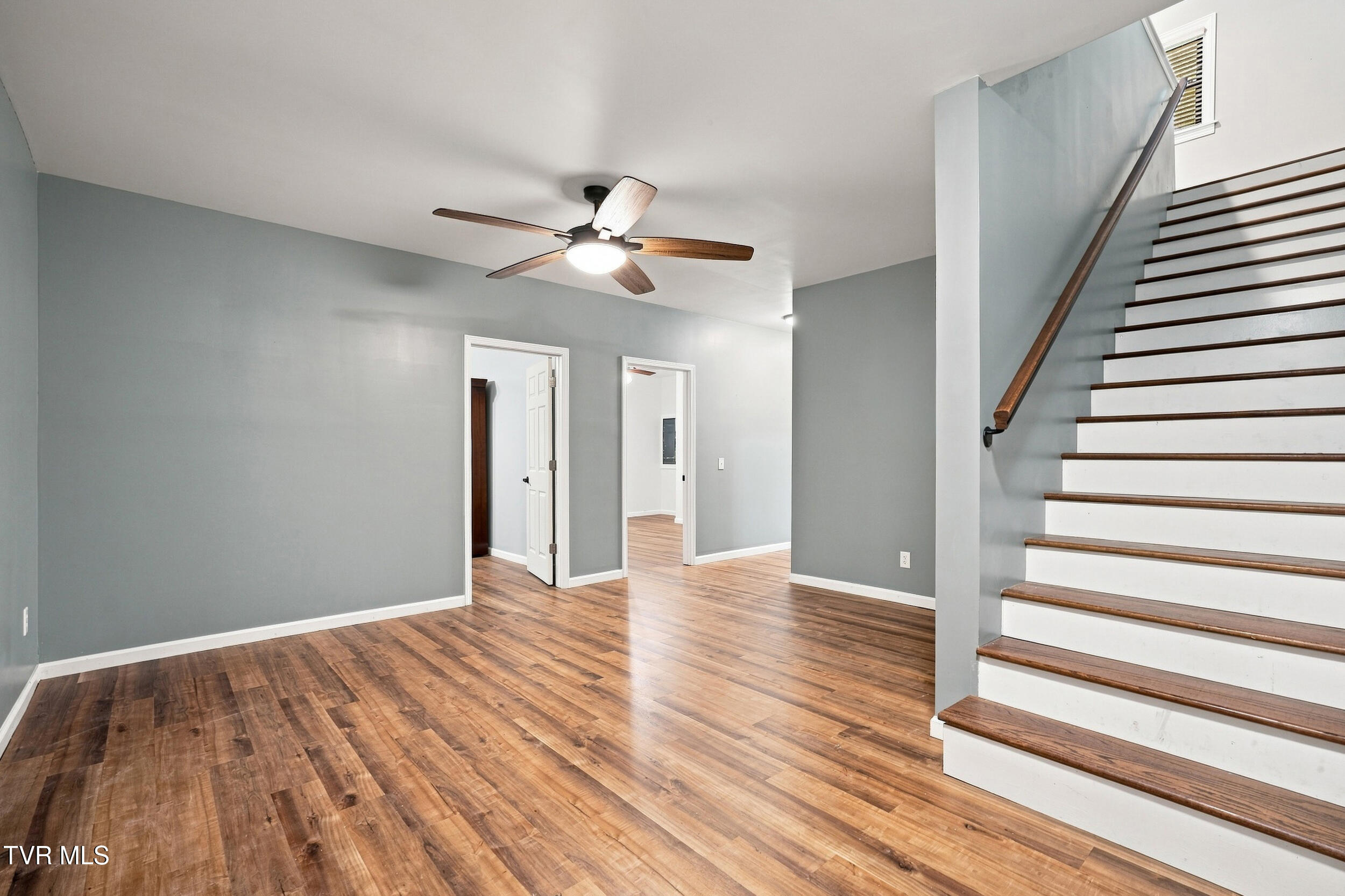 400 Overlook Drive