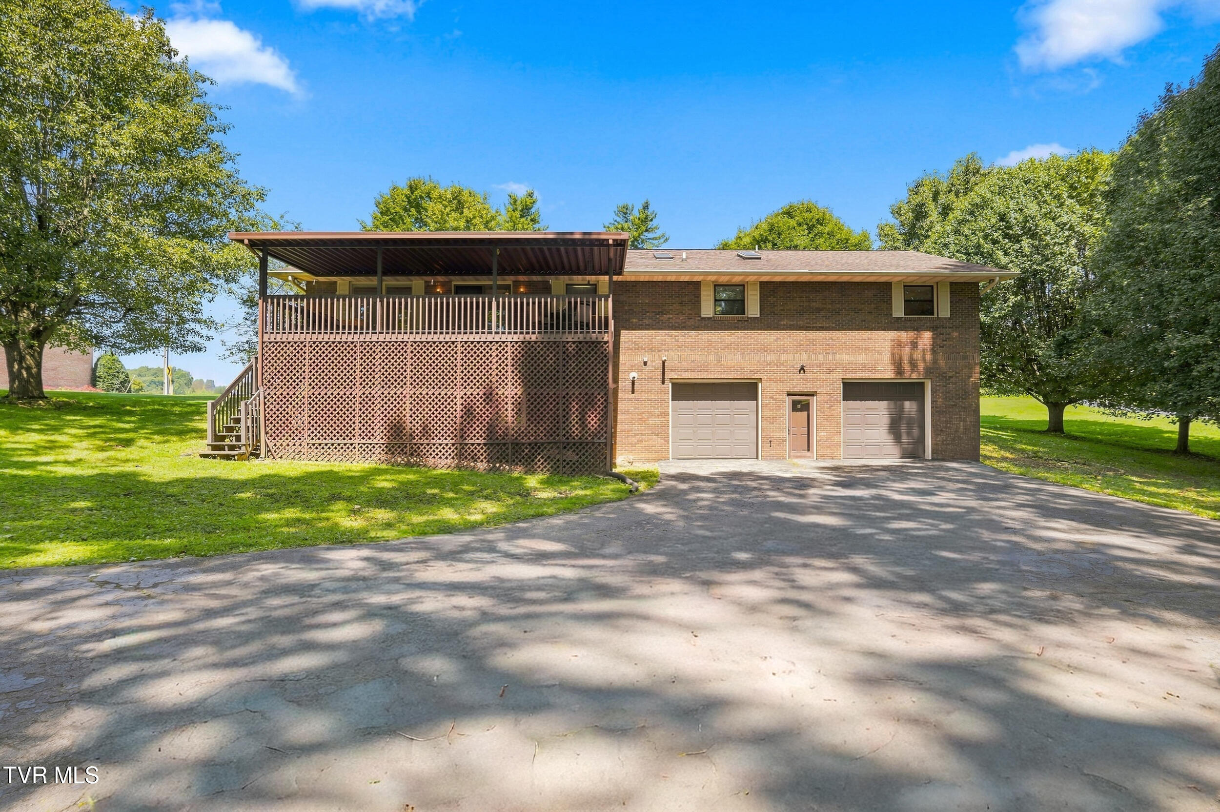 400 Overlook Drive
