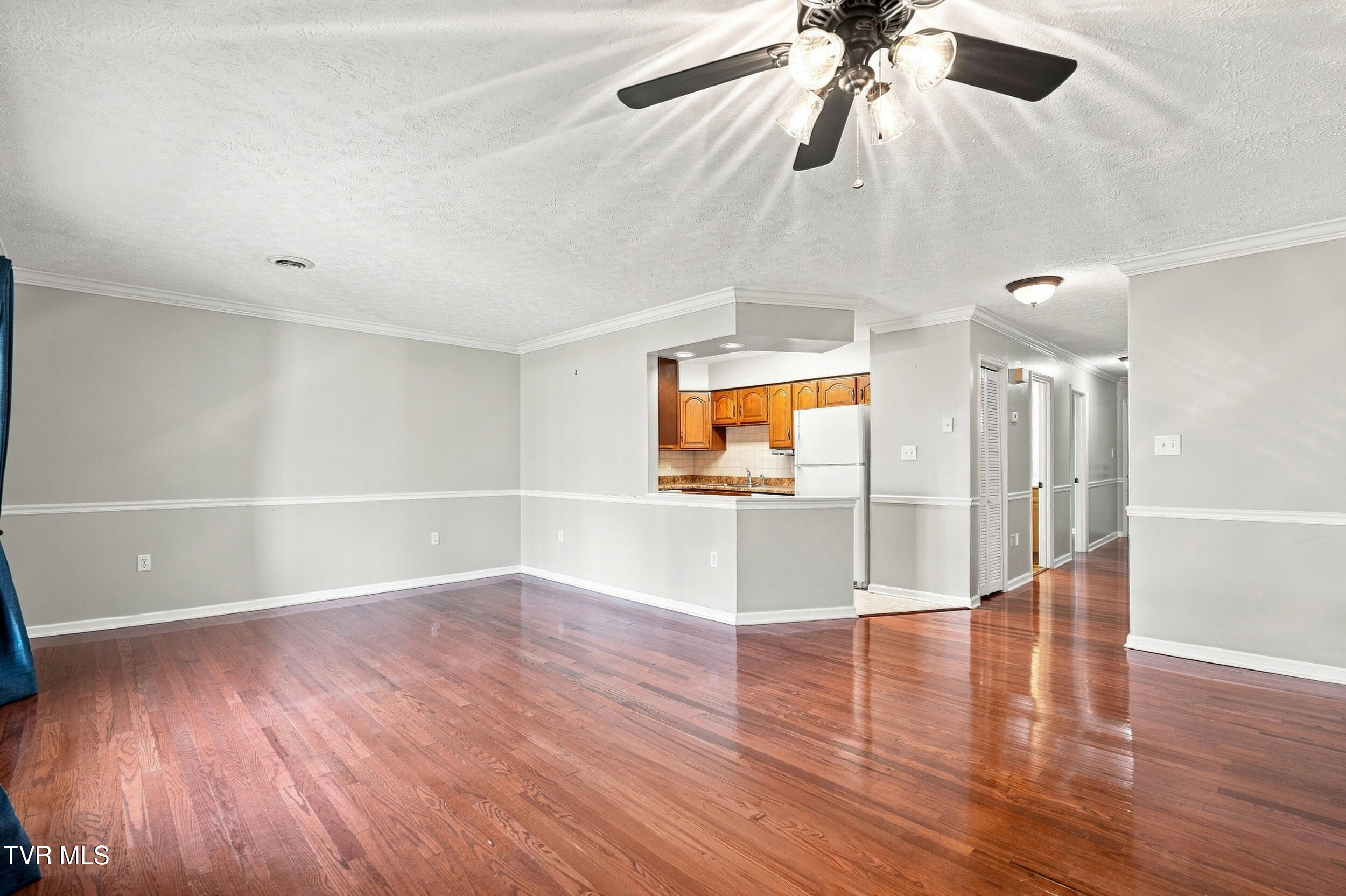 505 Hickory Road 505
