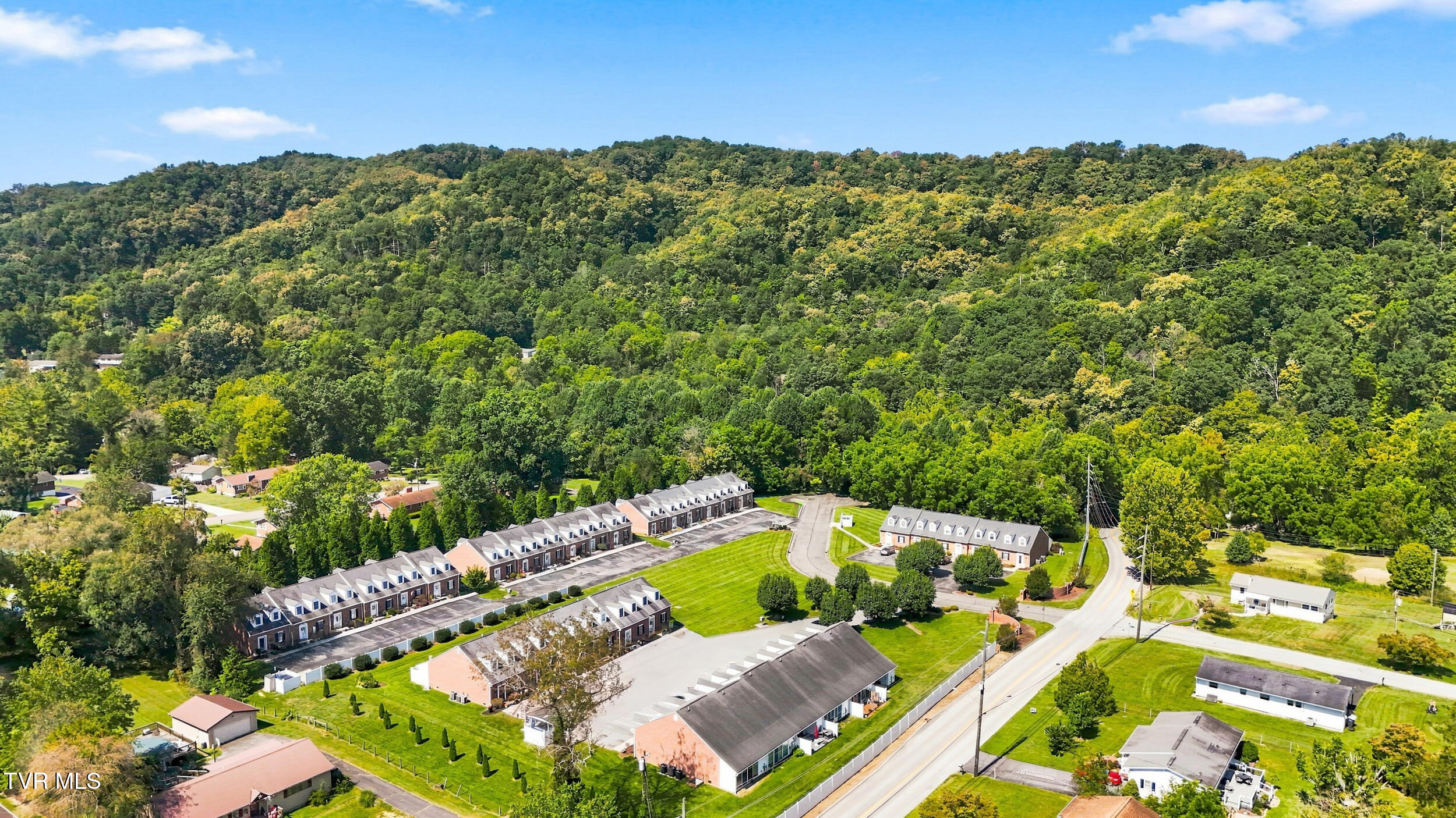 505 Hickory Road 505