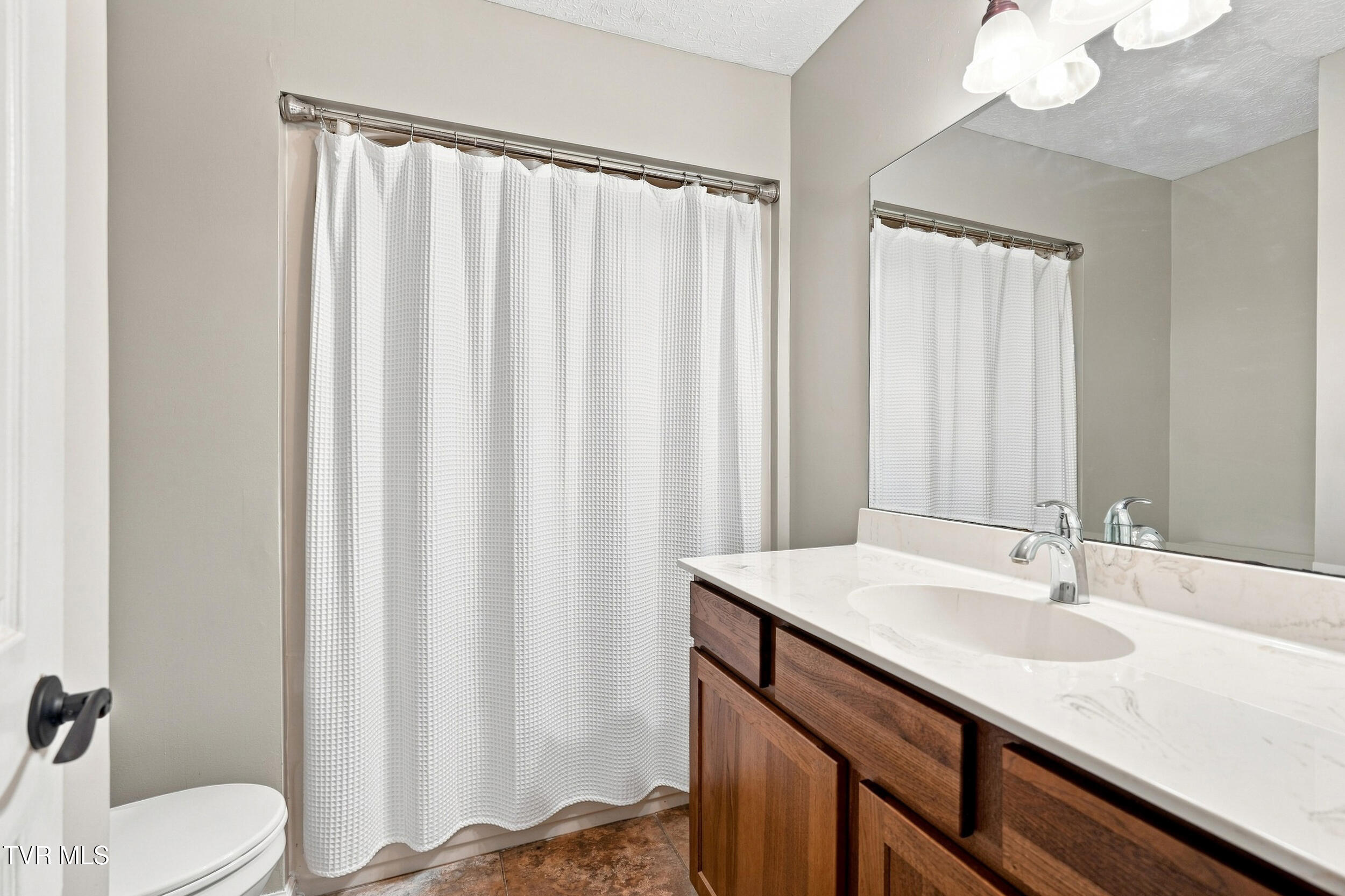 505 Hickory Road 505