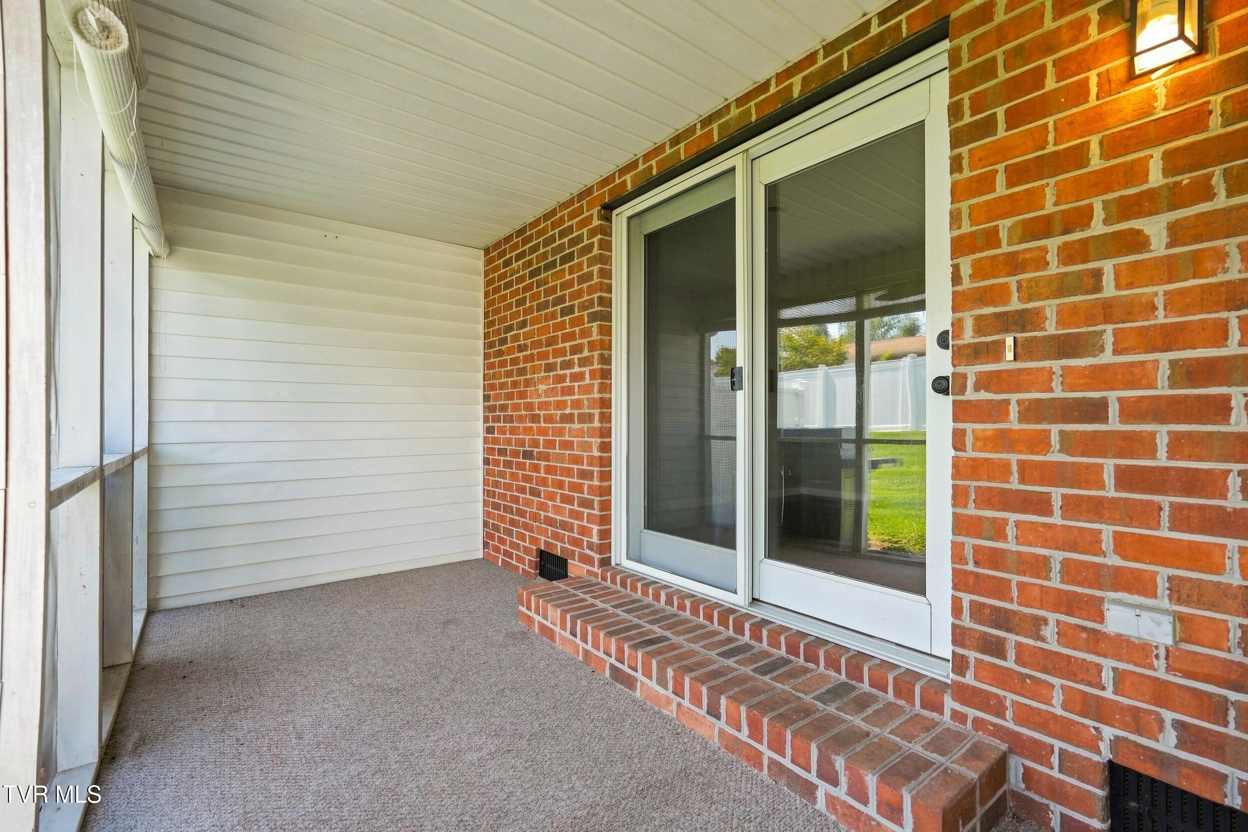 505 Hickory Road 505