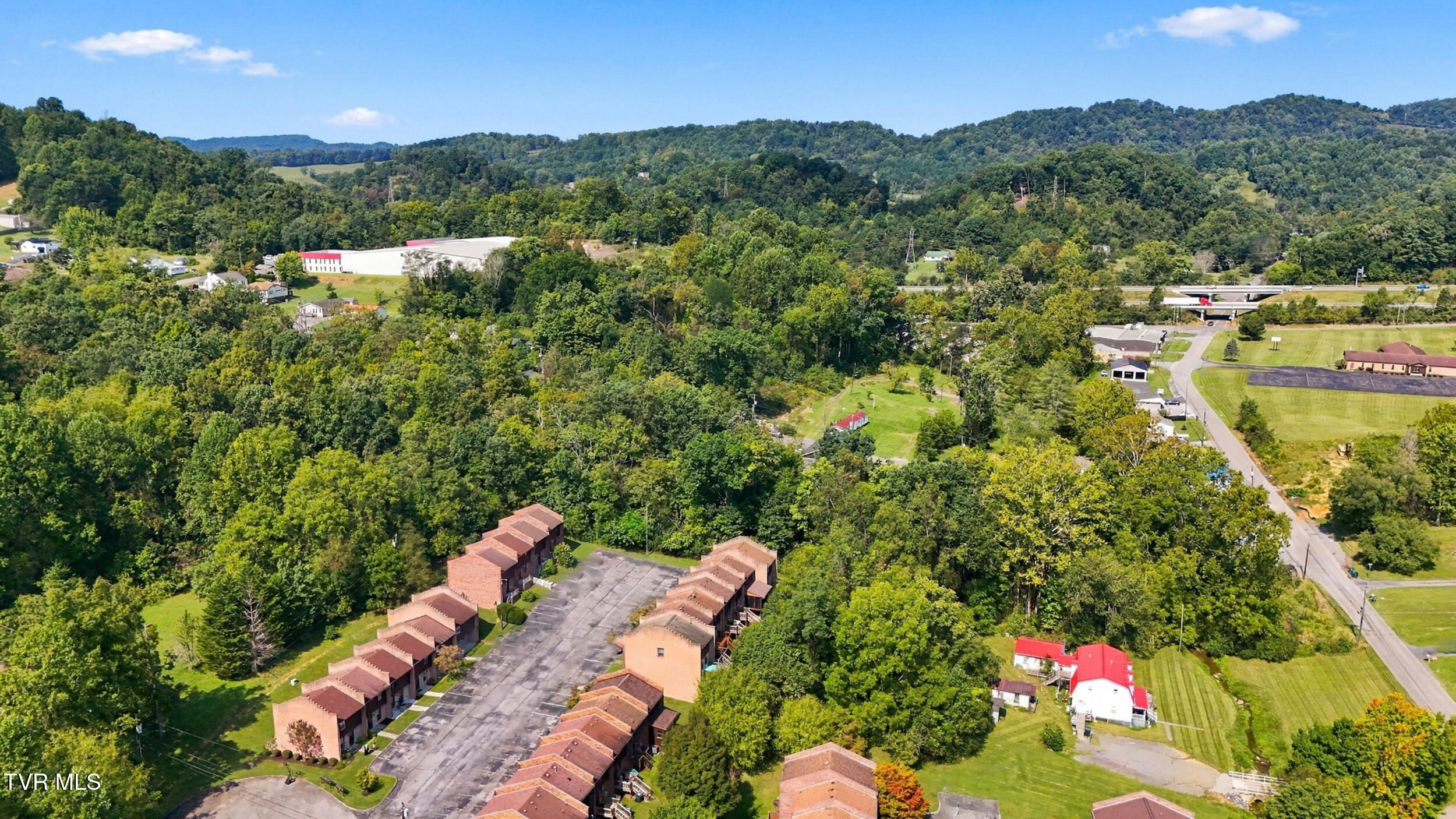 321 Emerald Drive 321