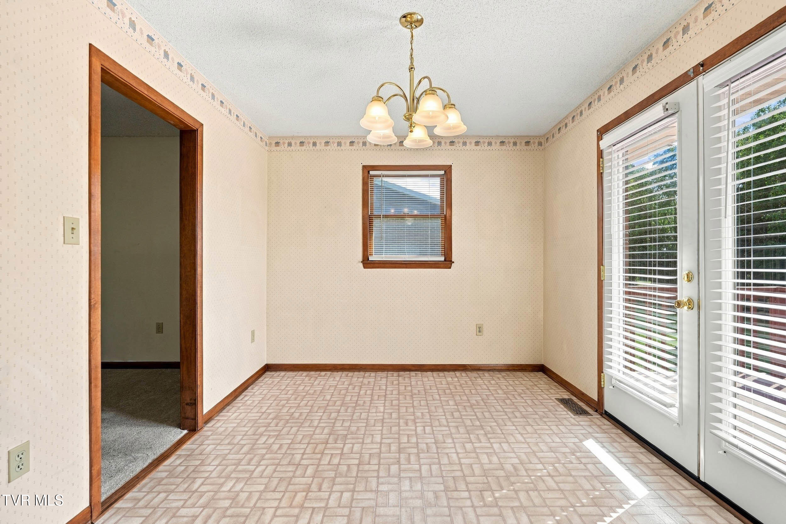 225 Ashley Drive