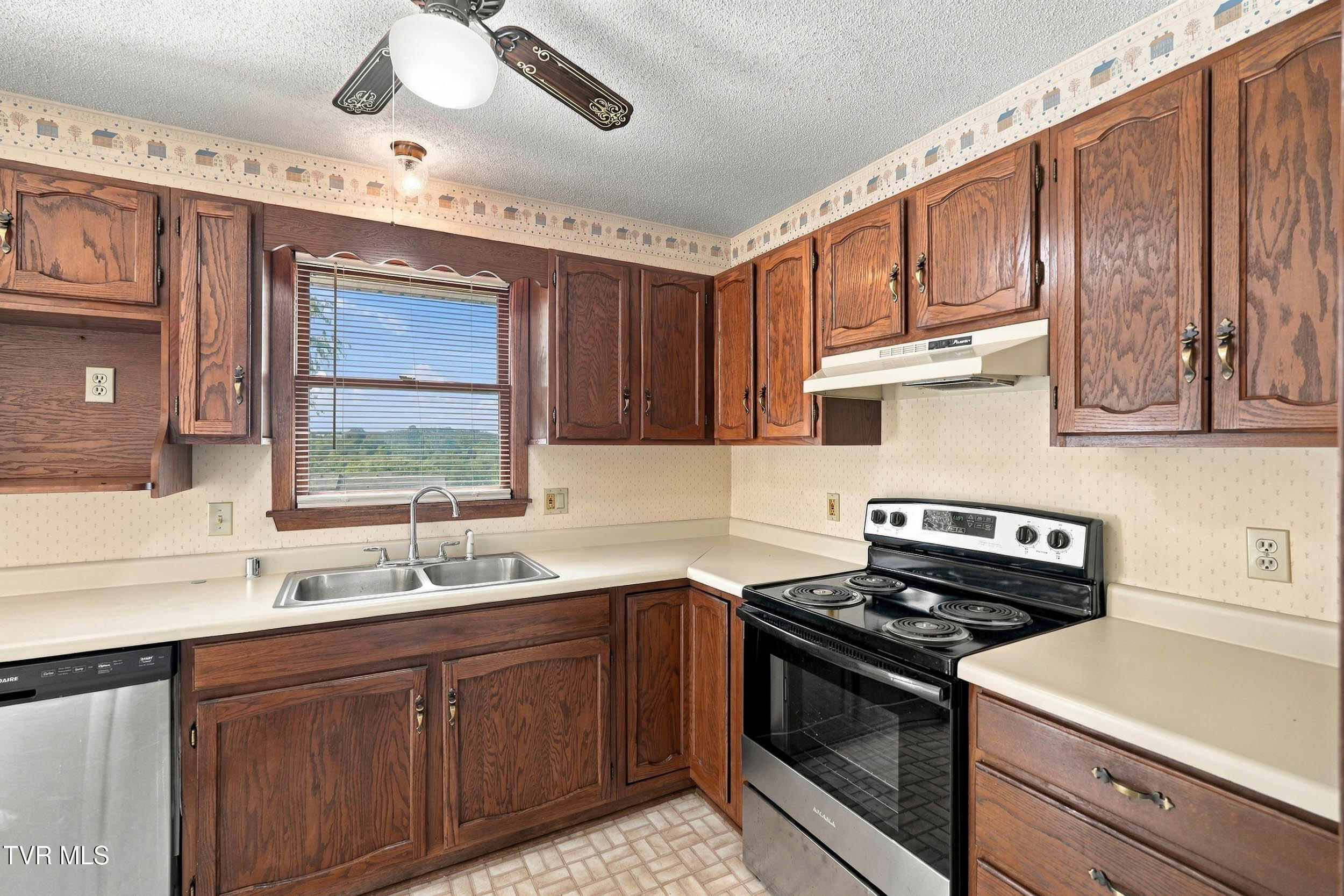 225 Ashley Drive