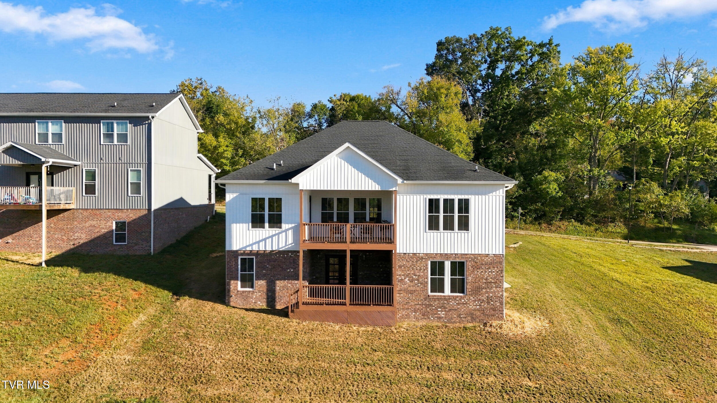 880 Granby Road