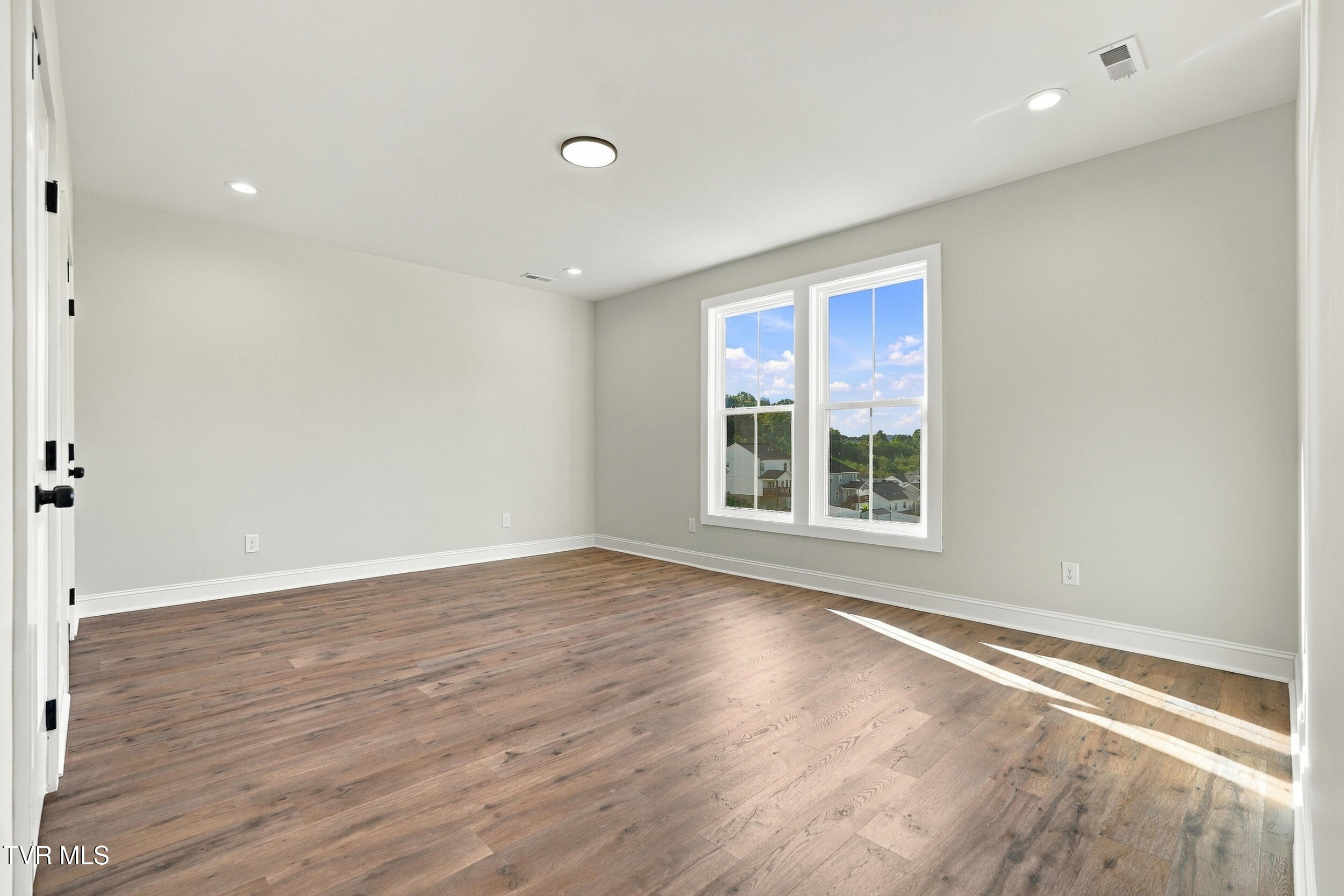 880 Granby Road