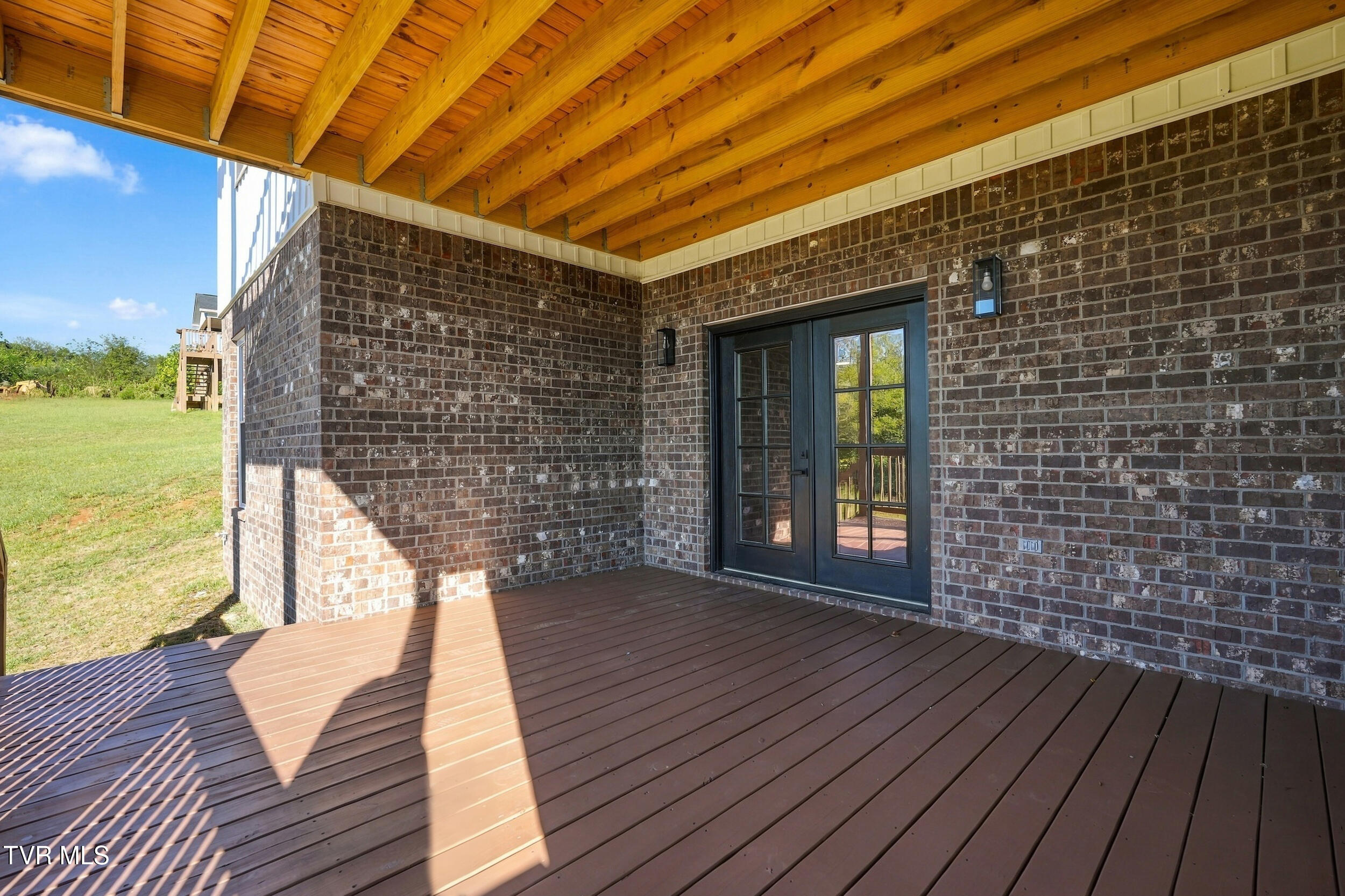 880 Granby Road