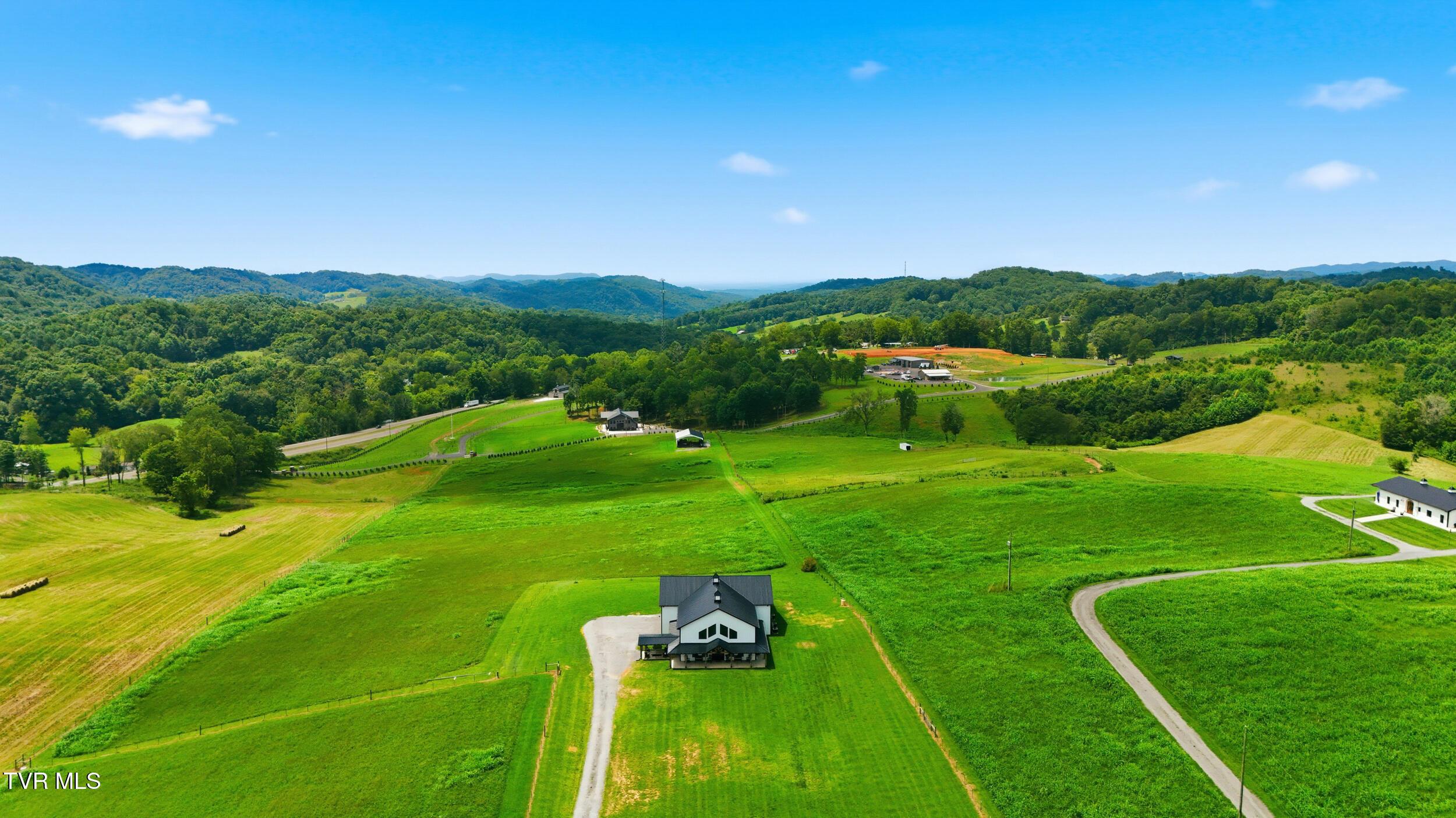 245 Hooker Road