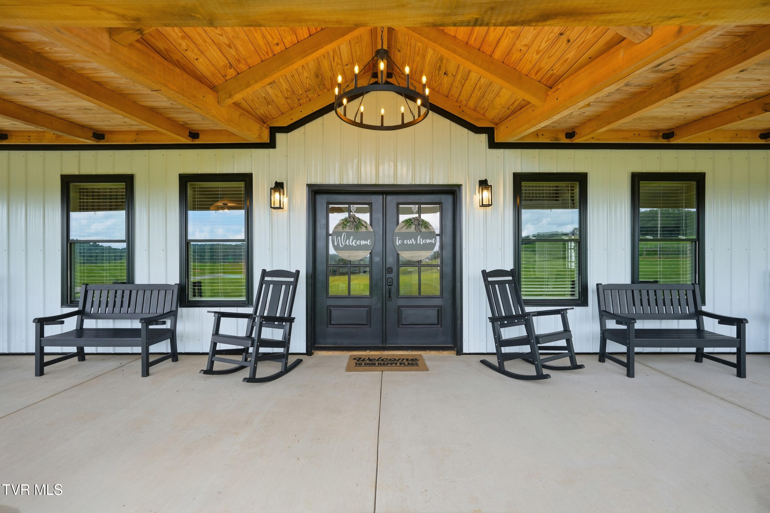 245 Hooker Road