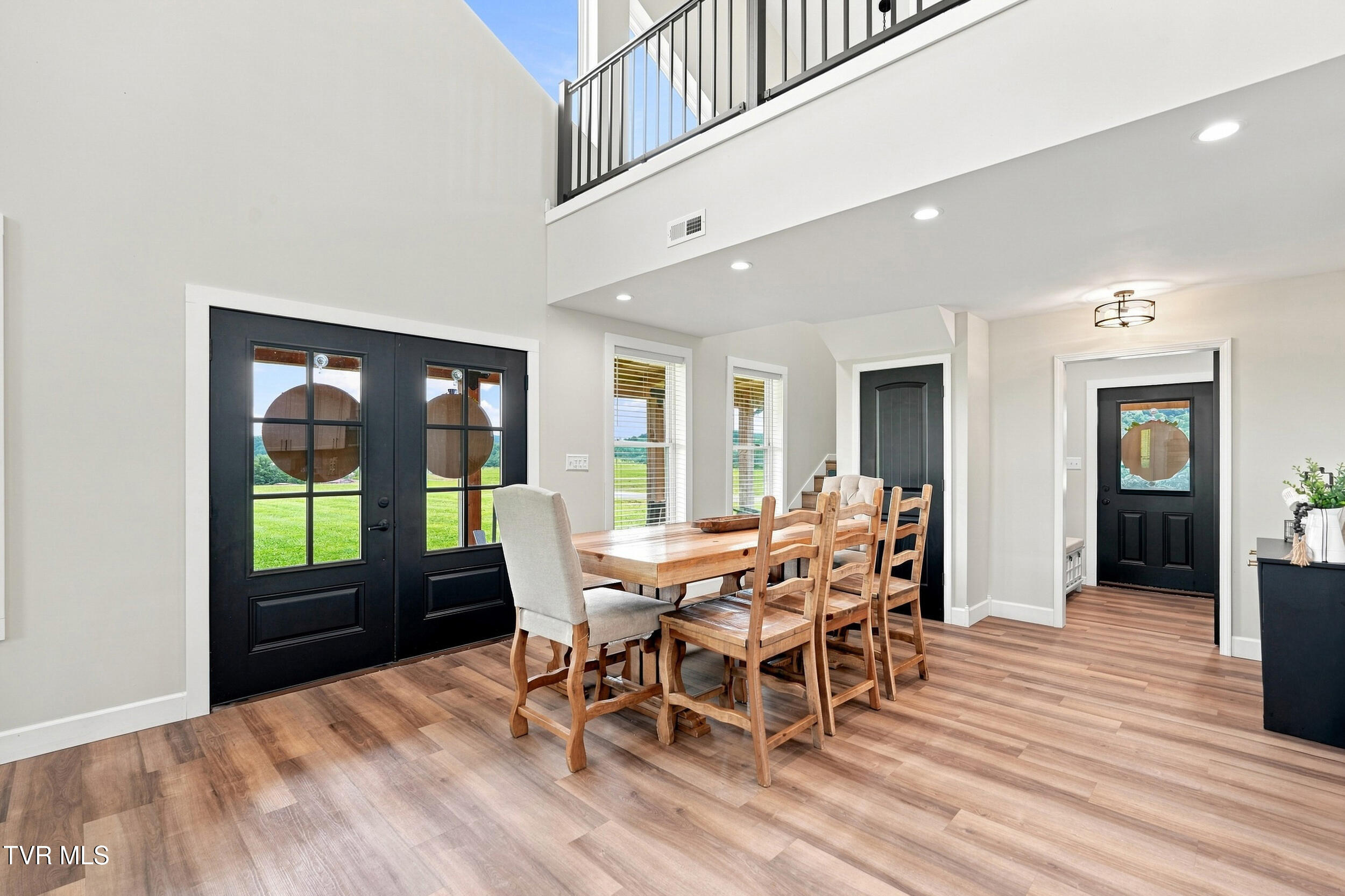 245 Hooker Road