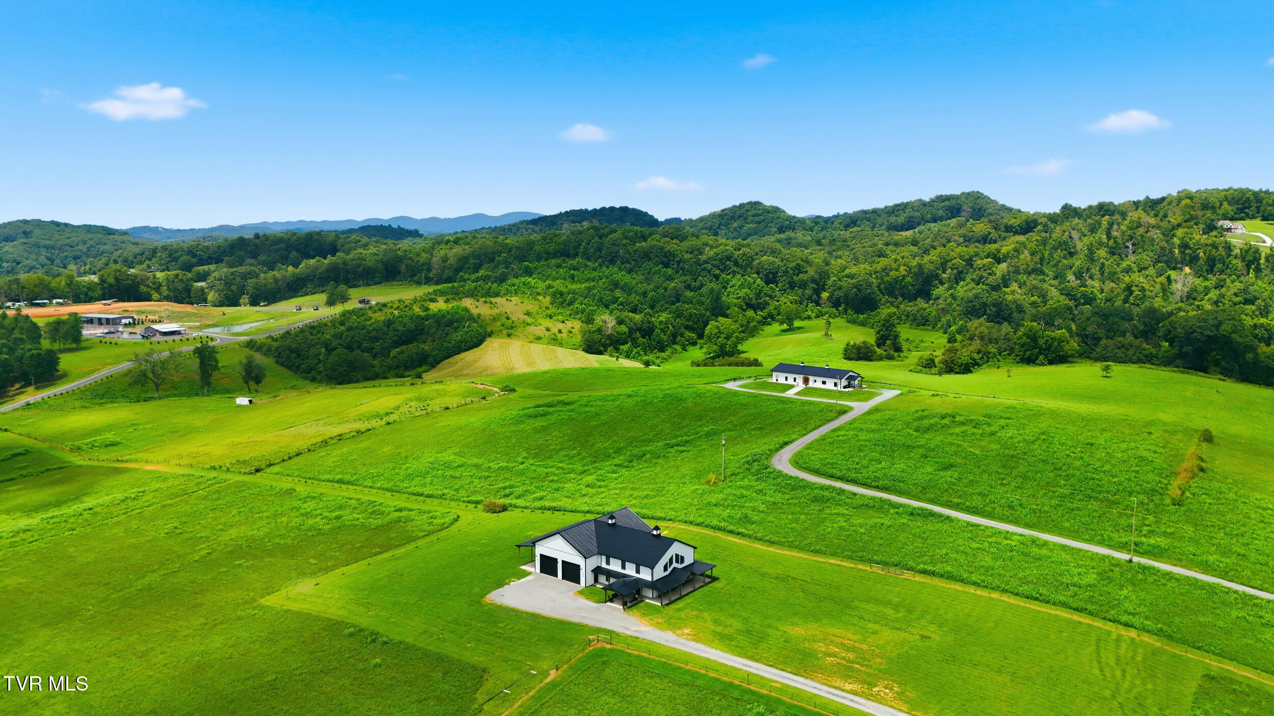 245 Hooker Road
