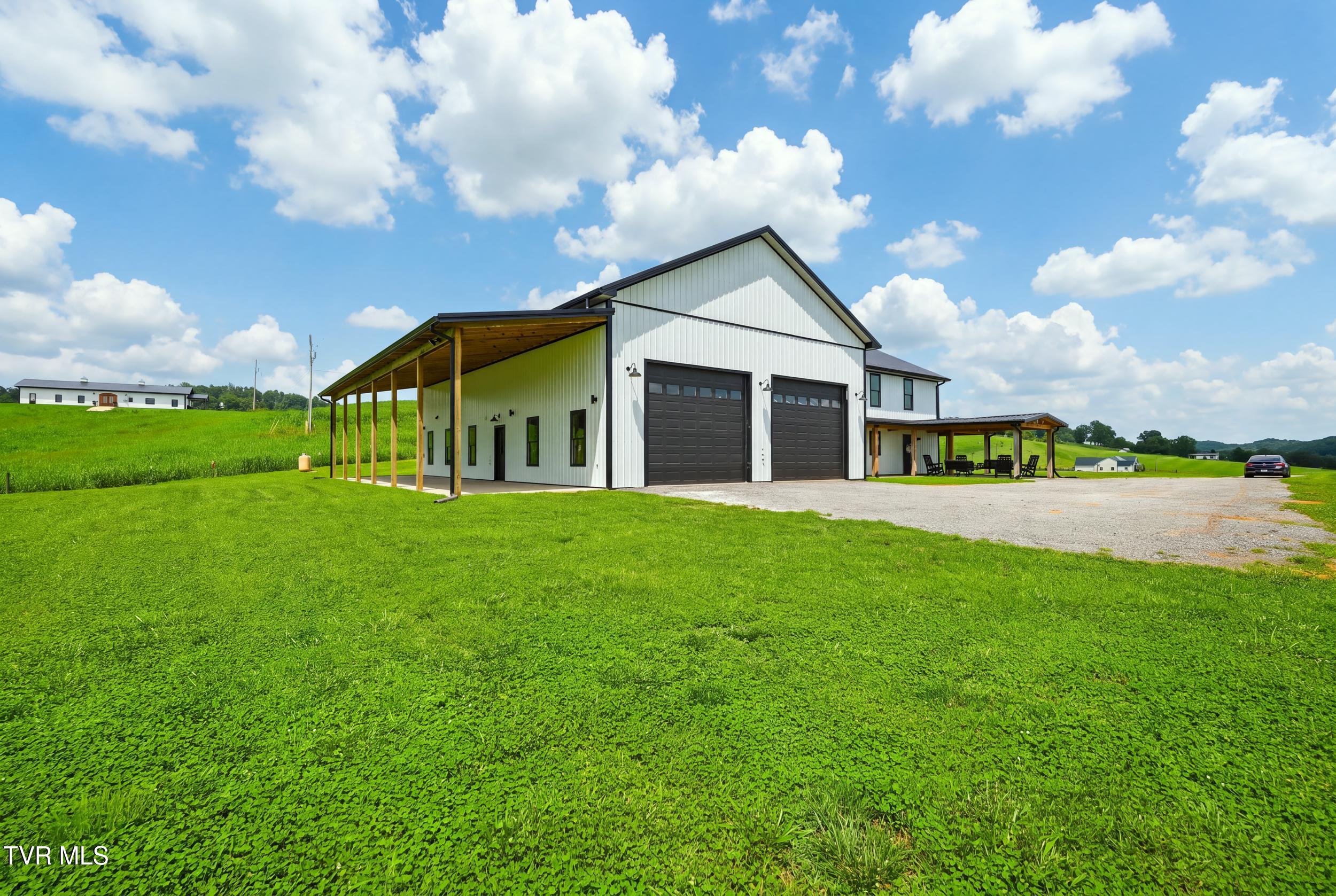 245 Hooker Road