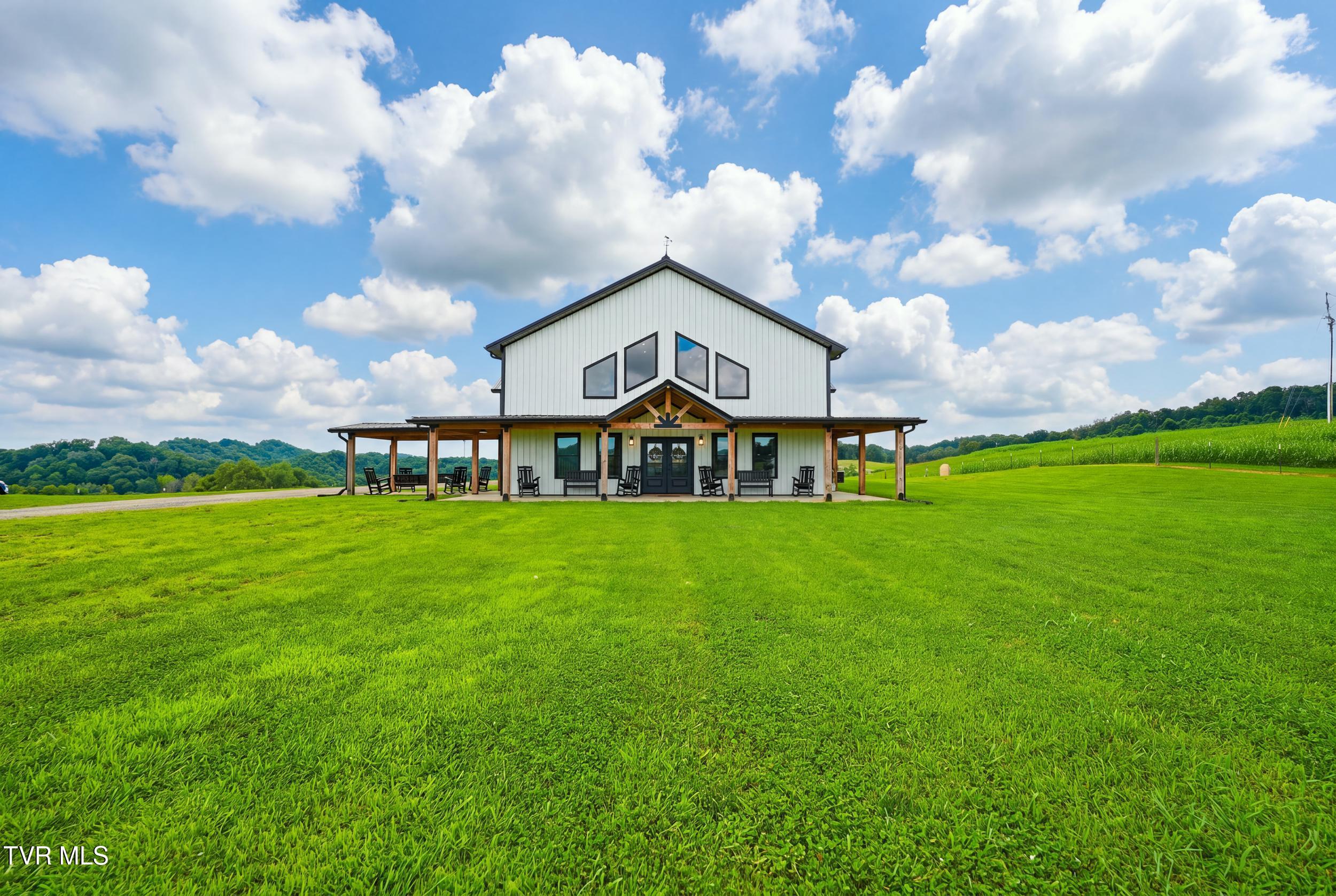 245 Hooker Road