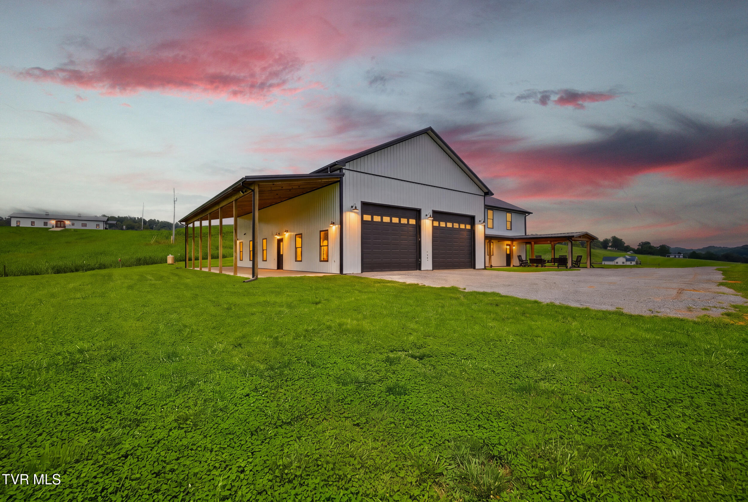245 Hooker Road