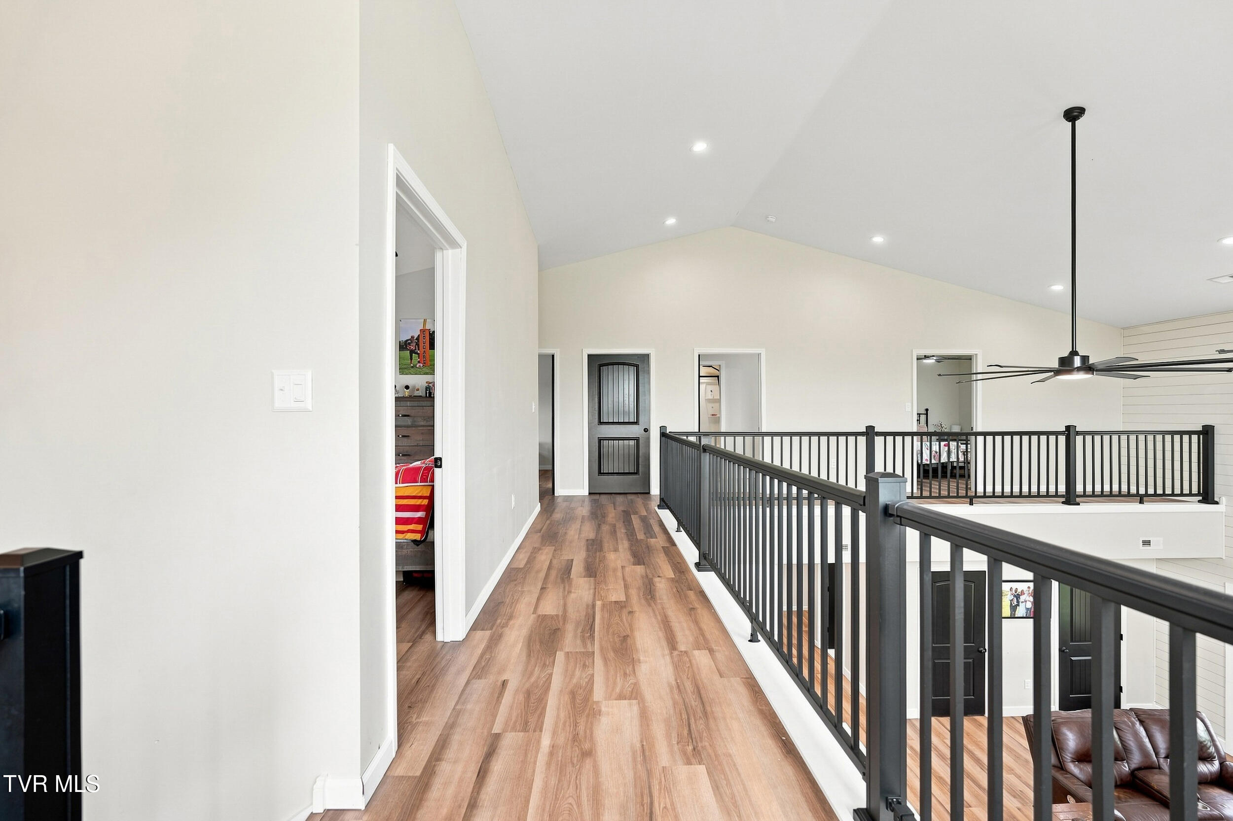 245 Hooker Road