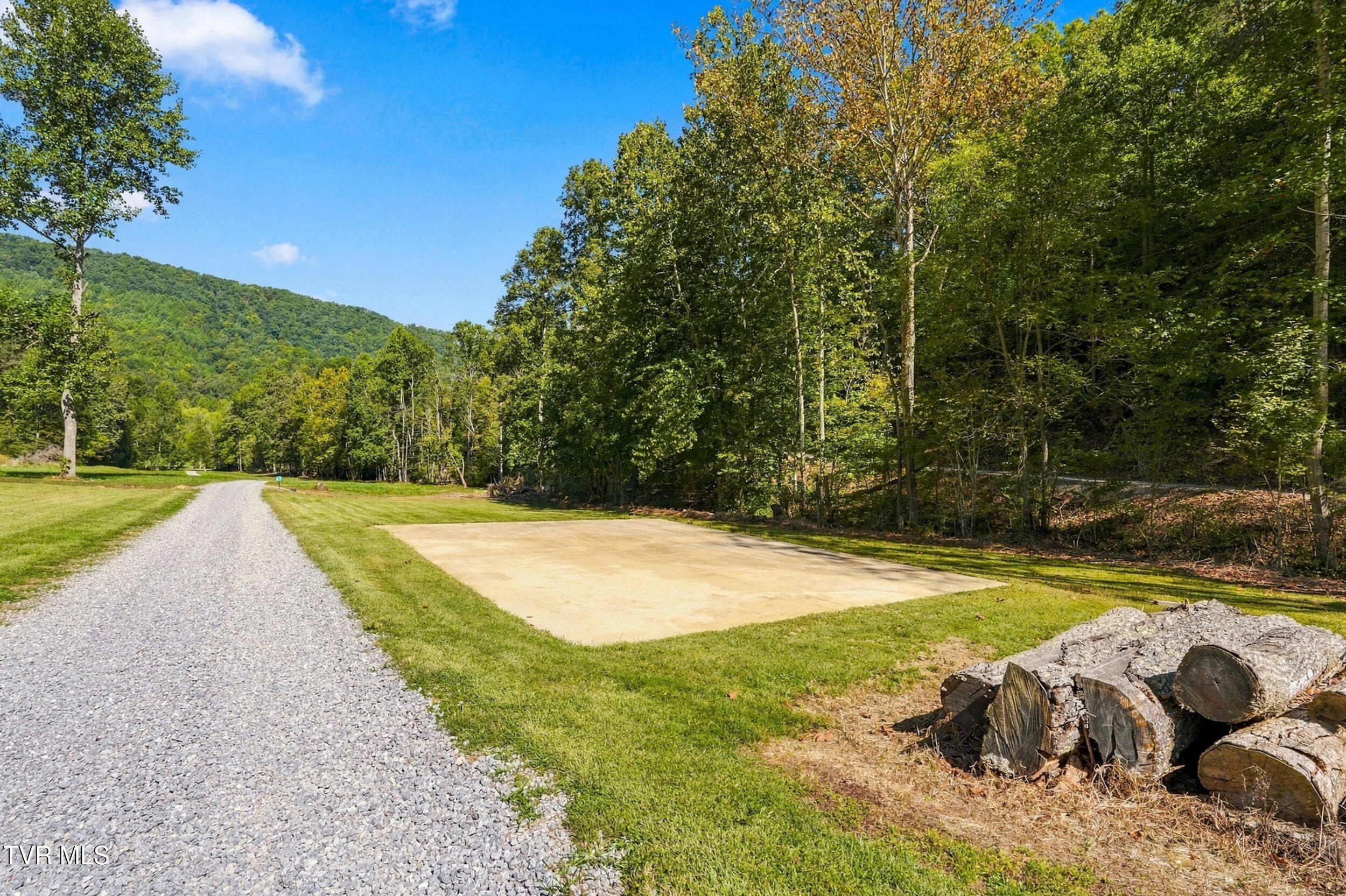 2608 Beech Creek Road