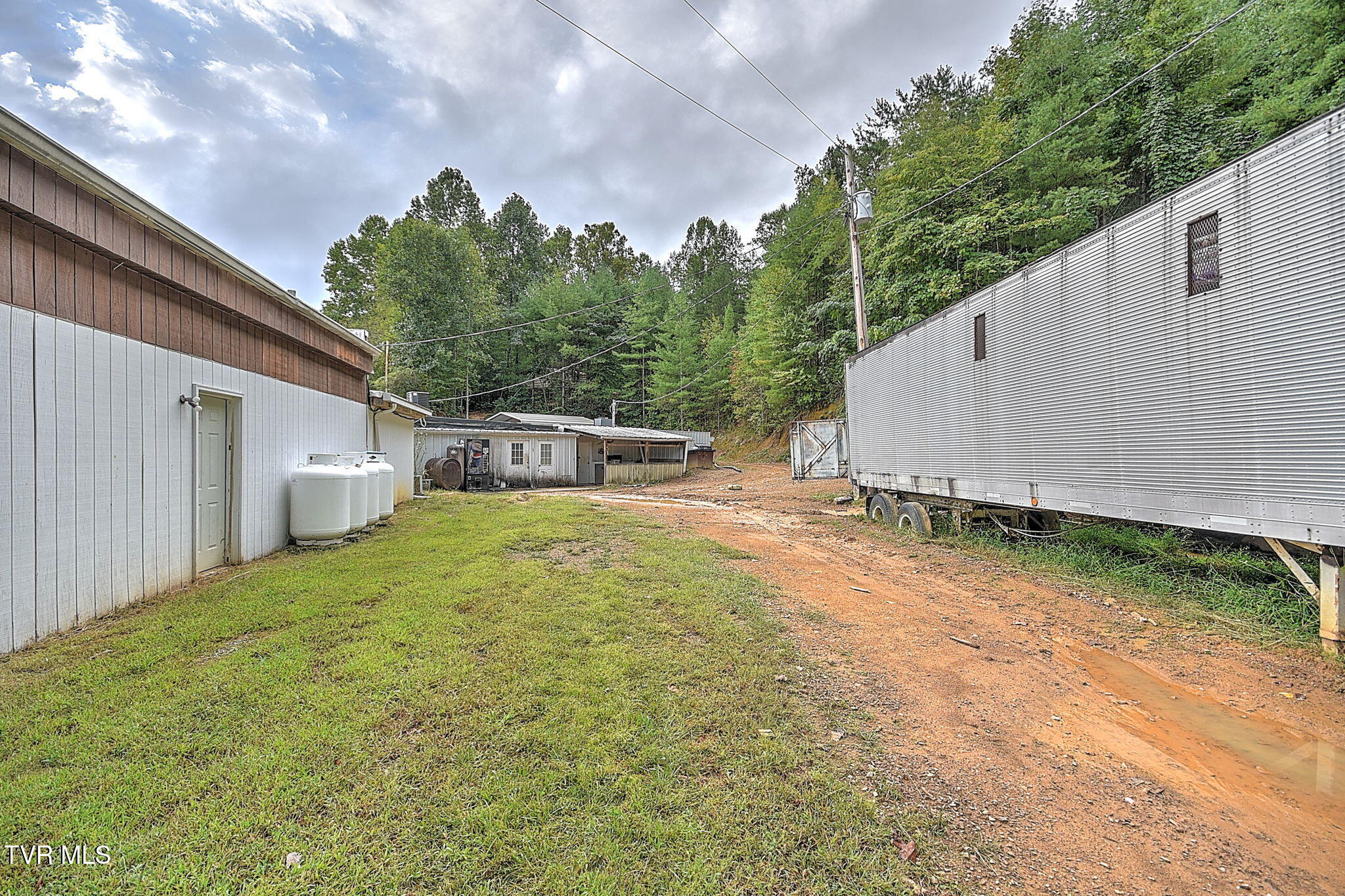 3266 Highway 321