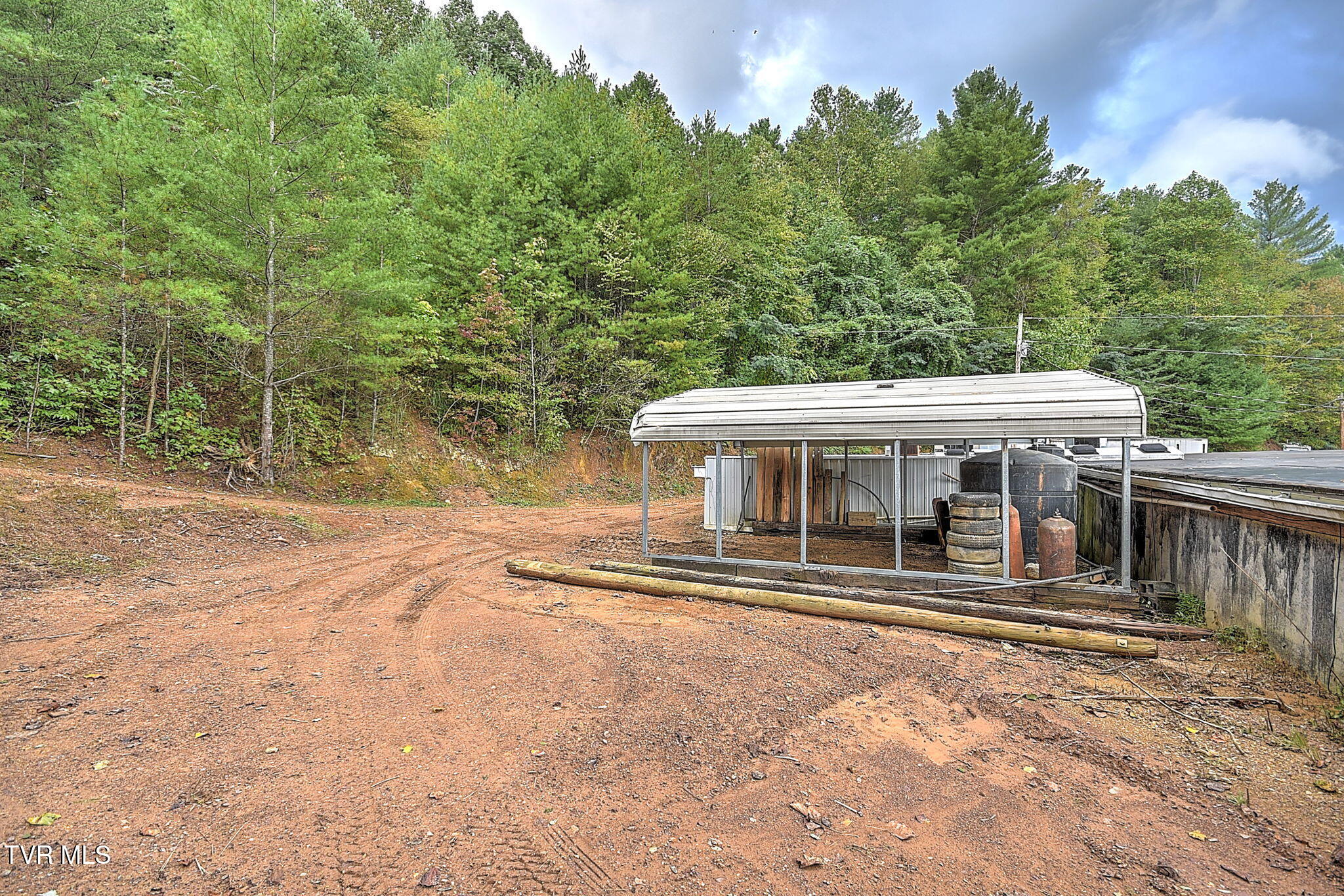 3266 Highway 321