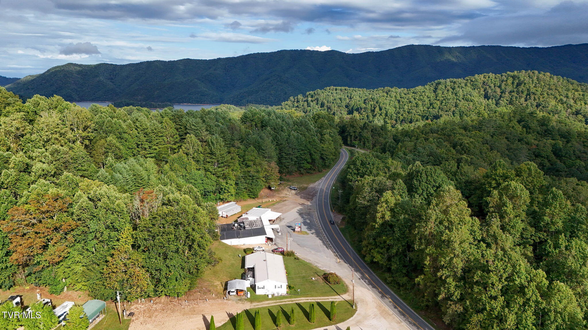3266 Highway 321
