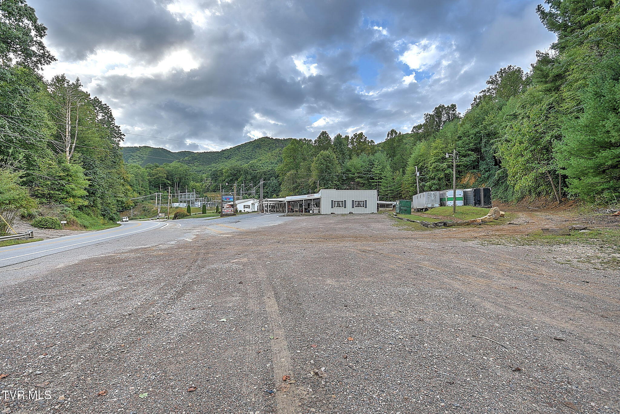 3266 Highway 321