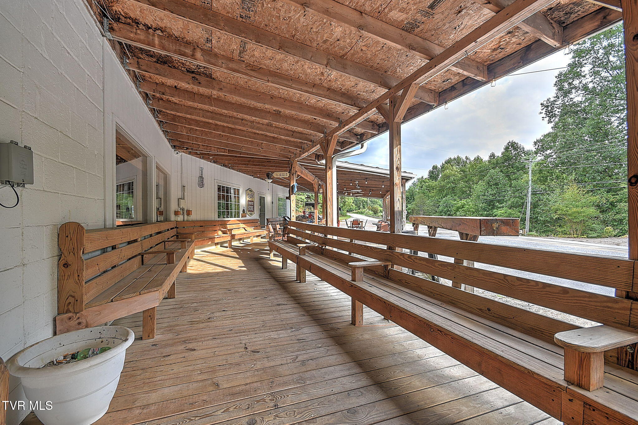 3266 Highway 321