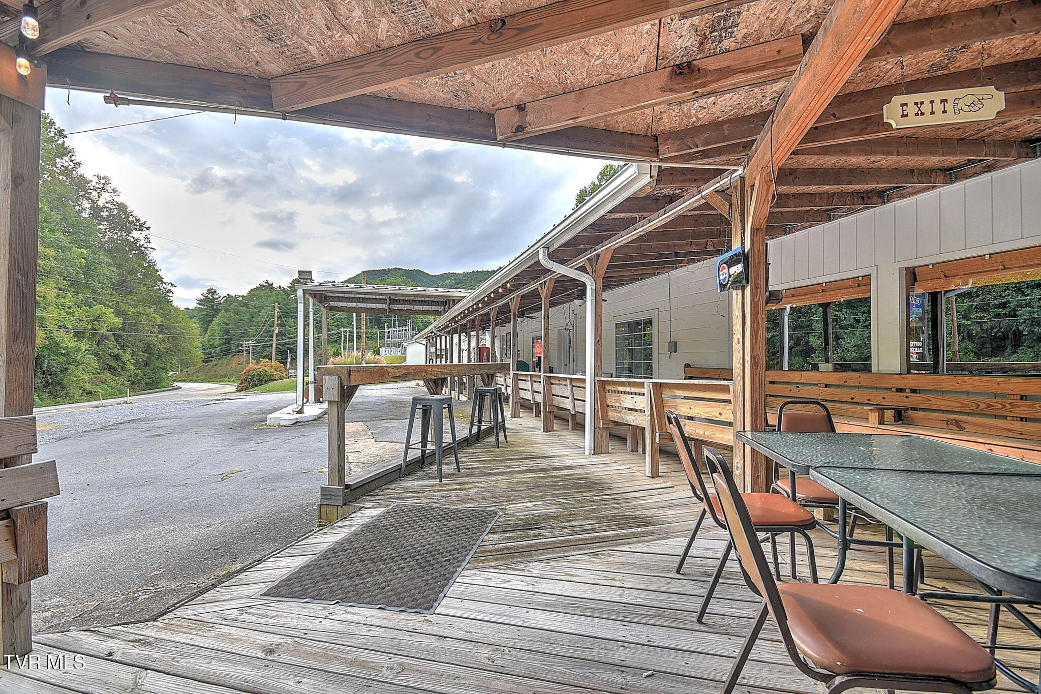 3266 Highway 321