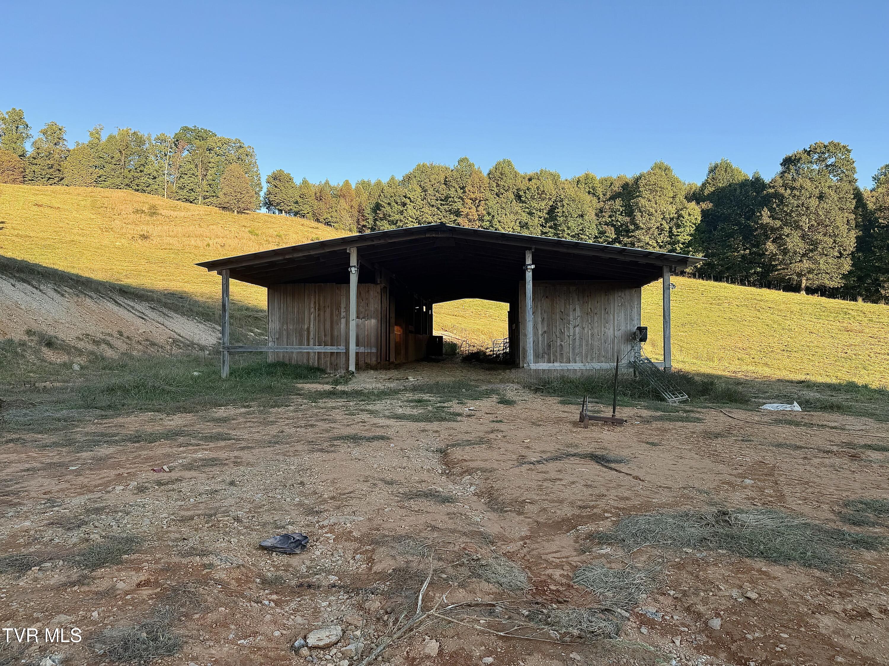 431 Strong Hollow Lane
