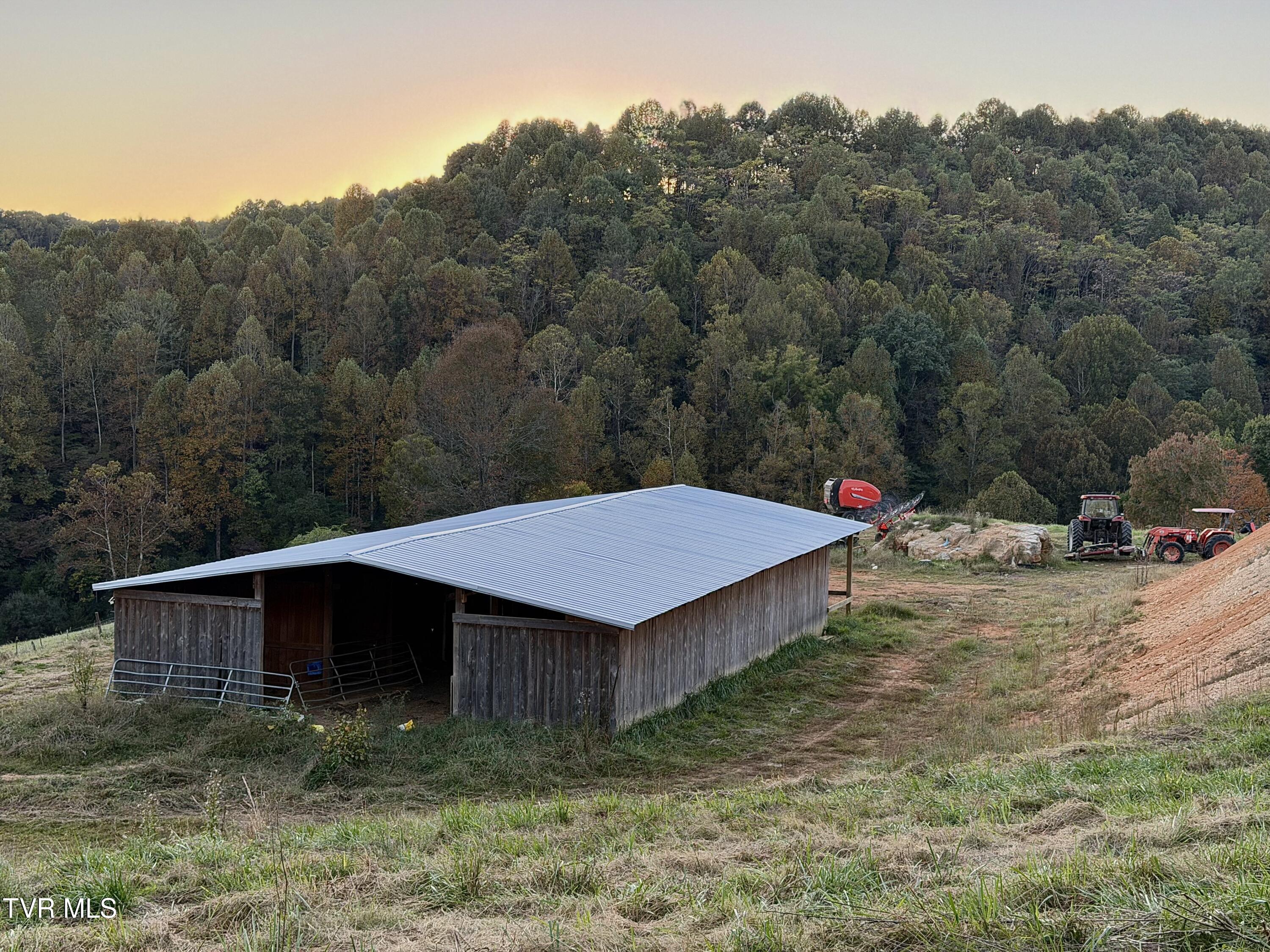 431 Strong Hollow Lane