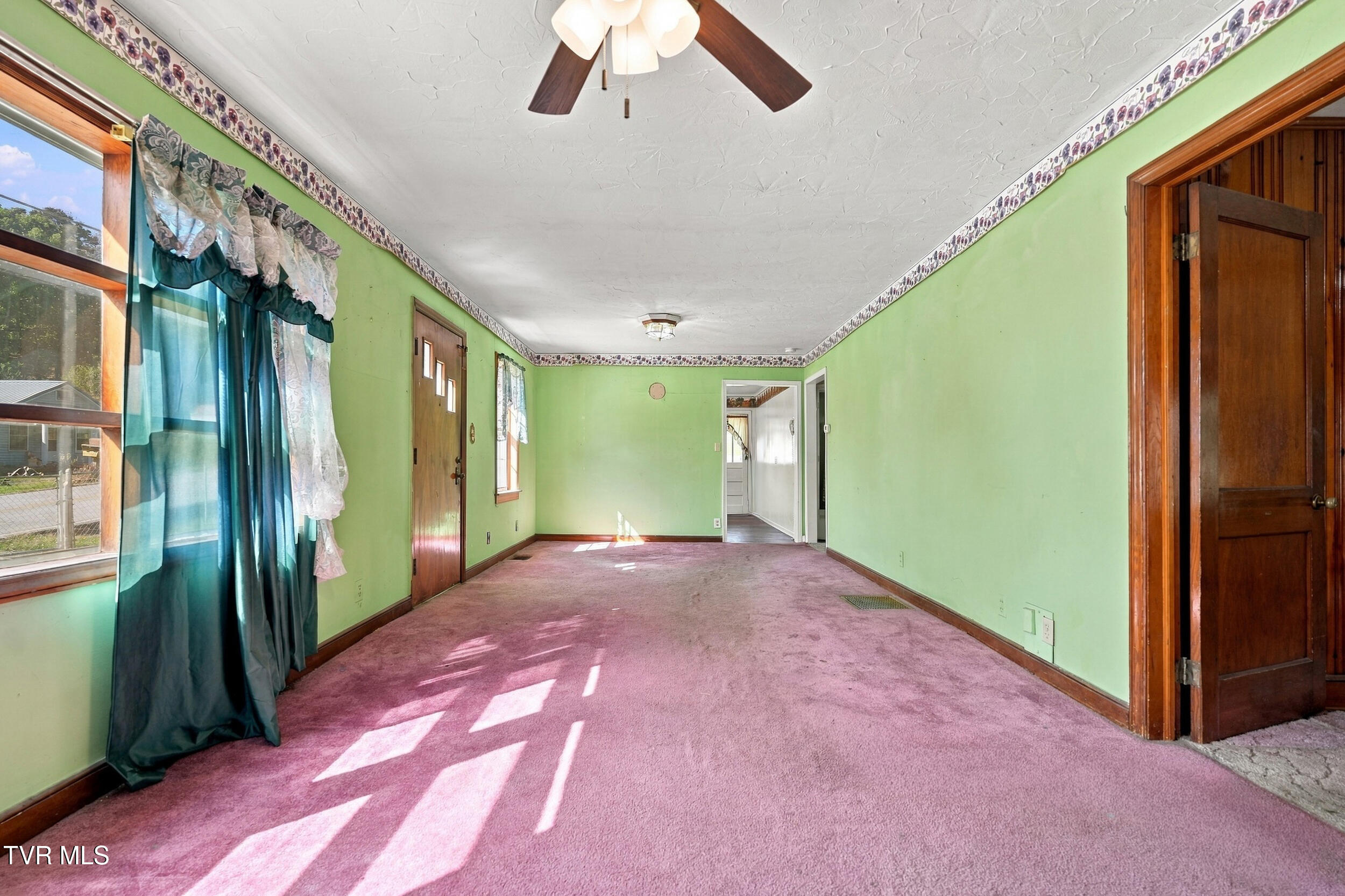 501 Newland Avenue