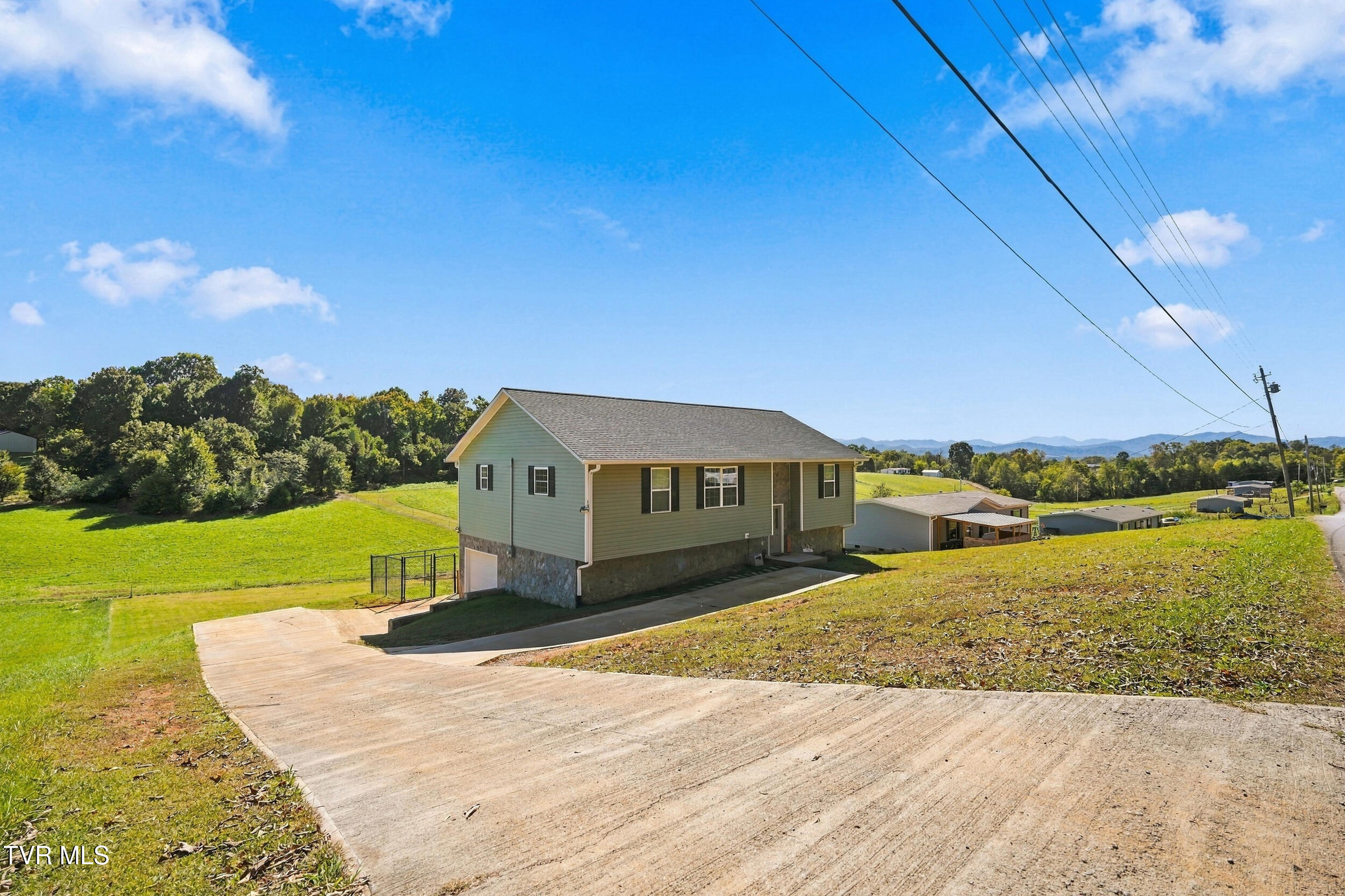 135 Sunnyside Road