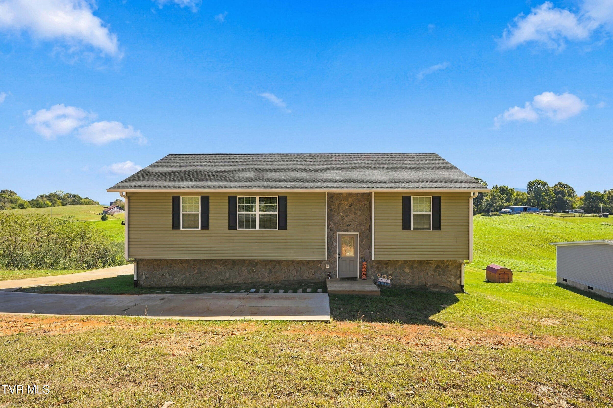 135 Sunnyside Road