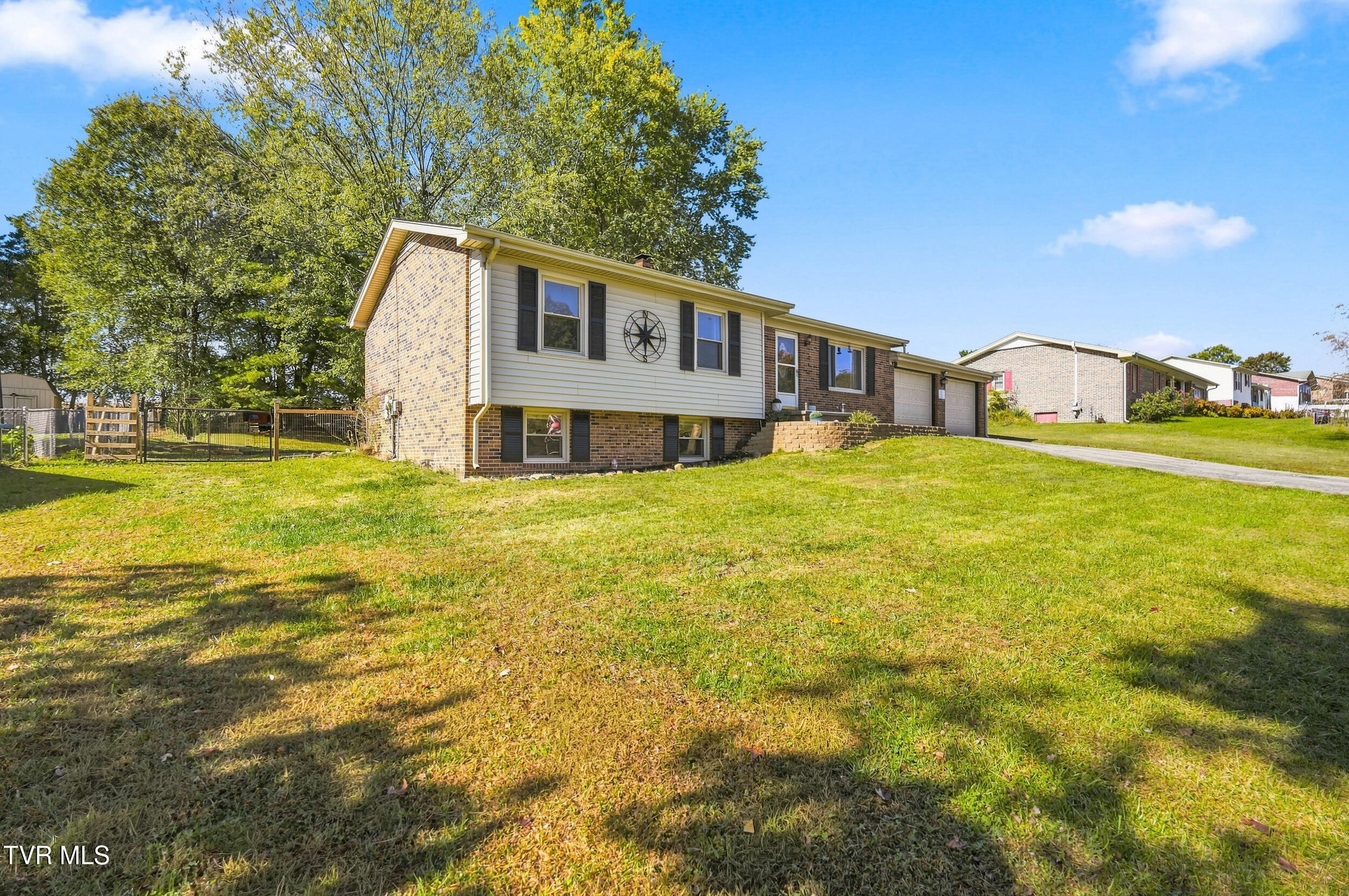 253 Sycamore Drive