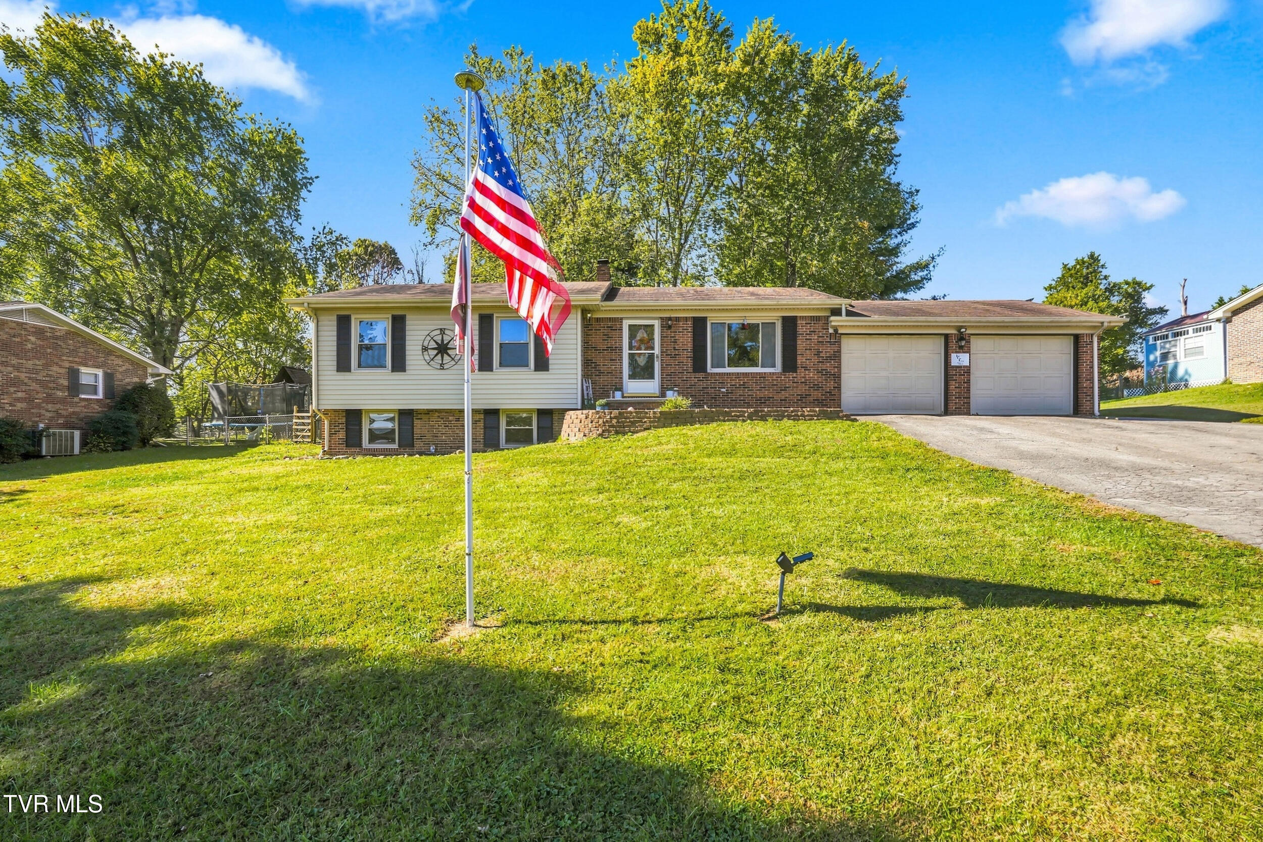 253 Sycamore Drive