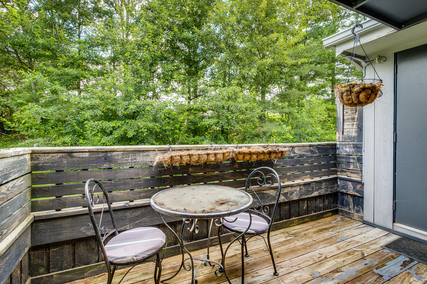 100 Wonderland Drive, 2c