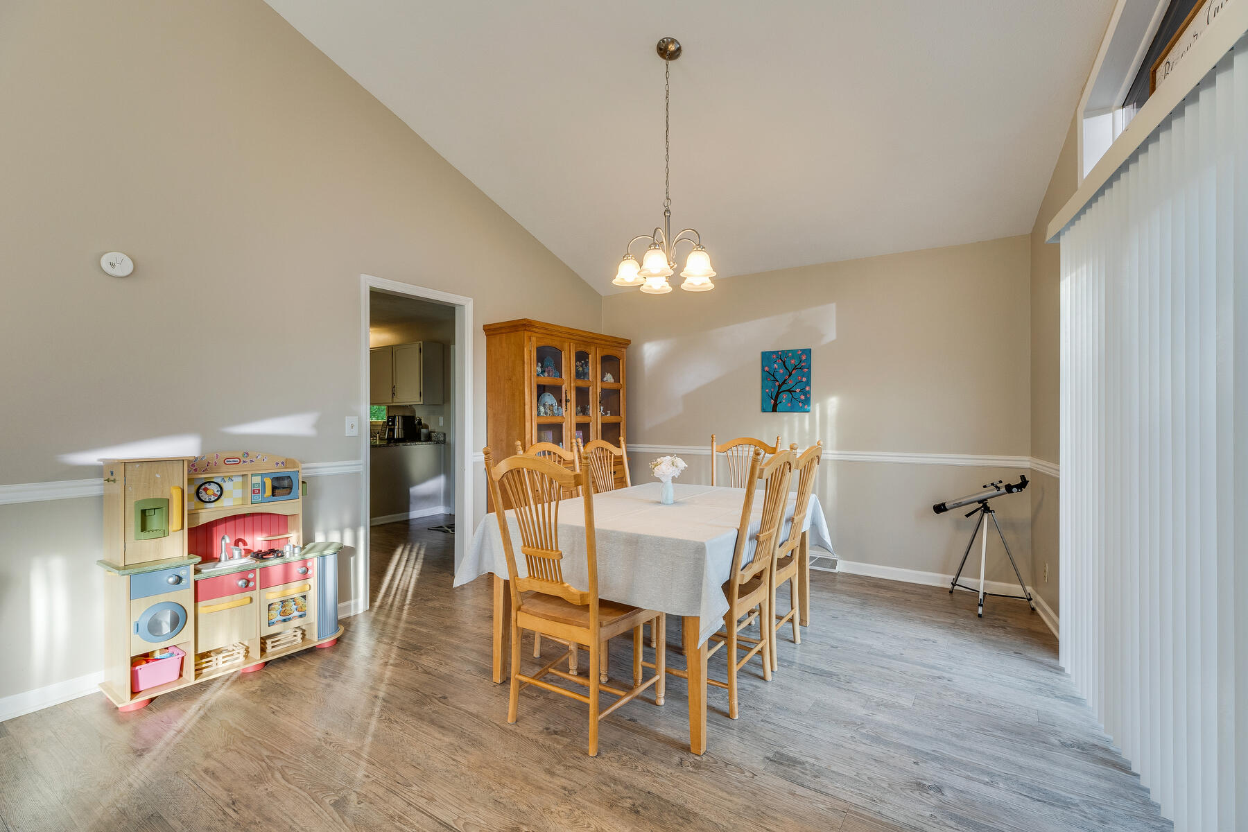 220 Longview Drive