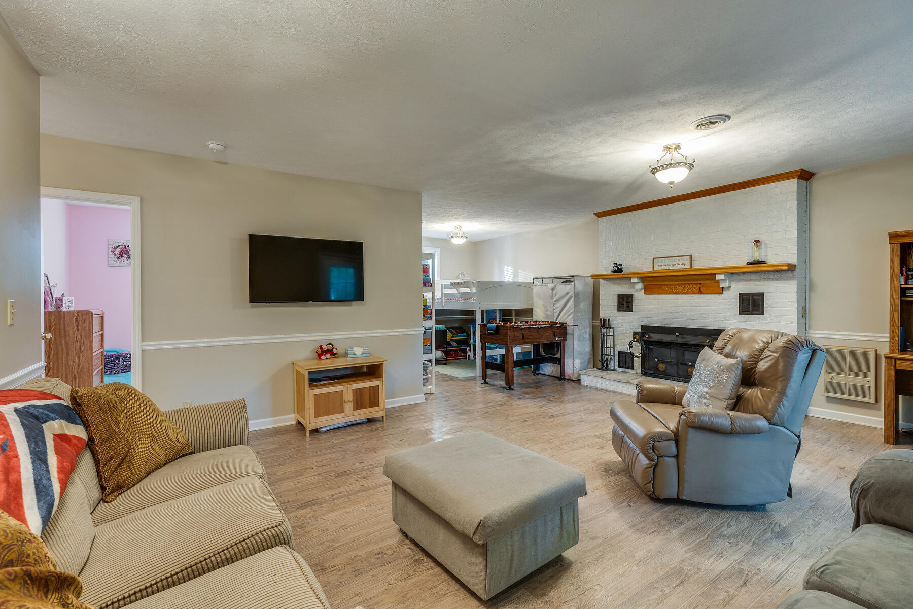 220 Longview Drive