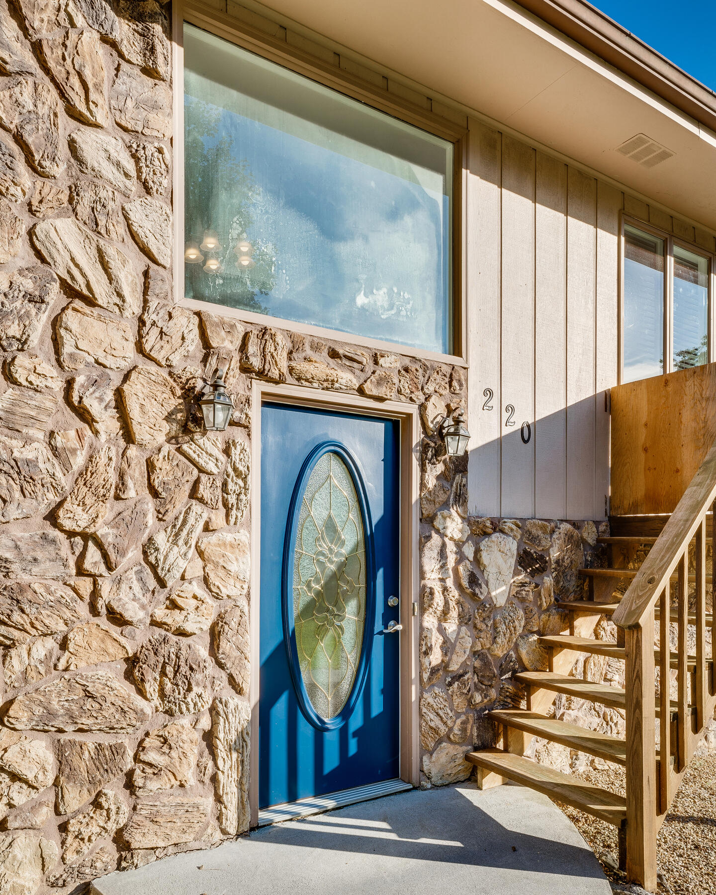 220 Longview Drive