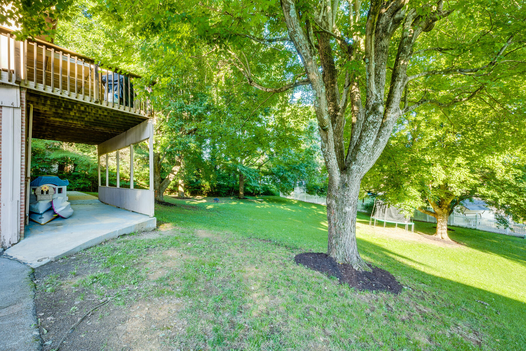 220 Longview Drive
