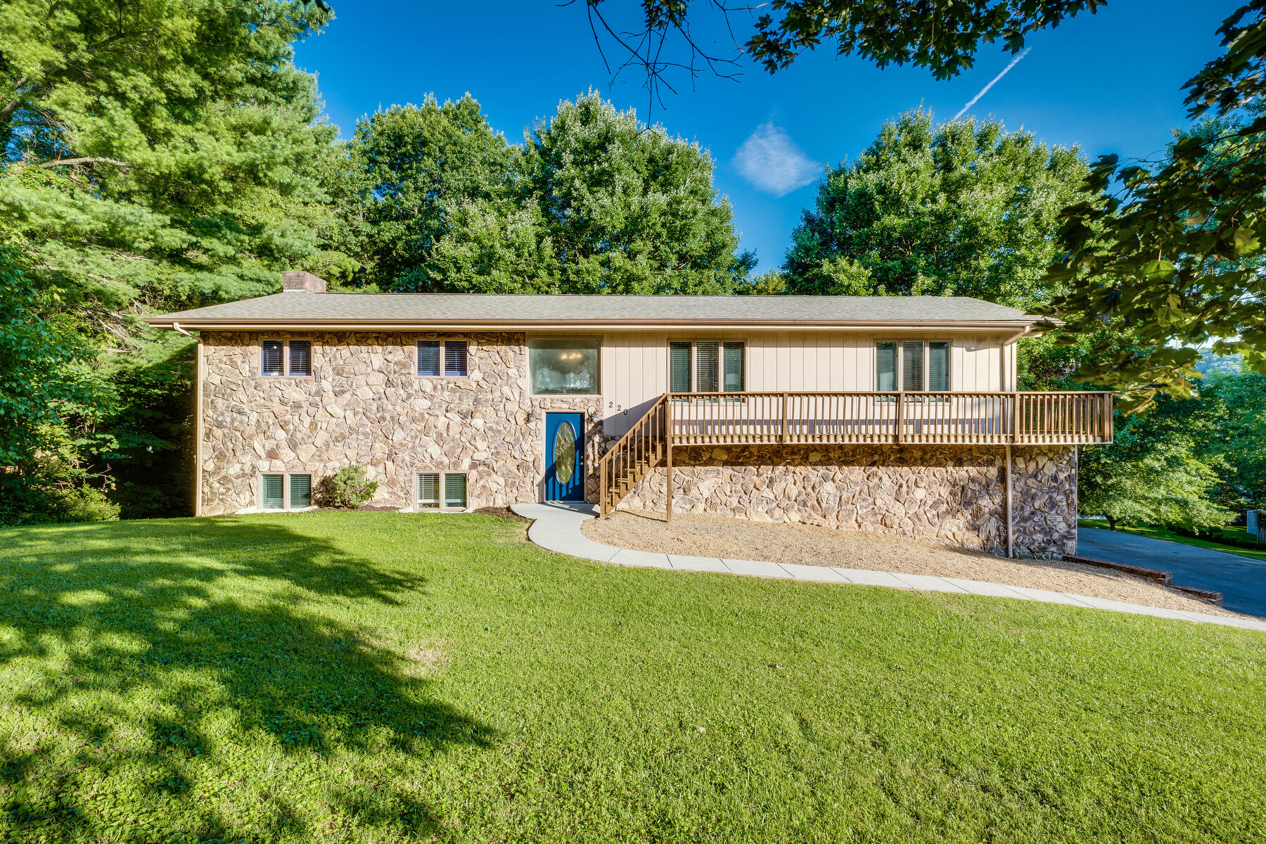 220 Longview Drive