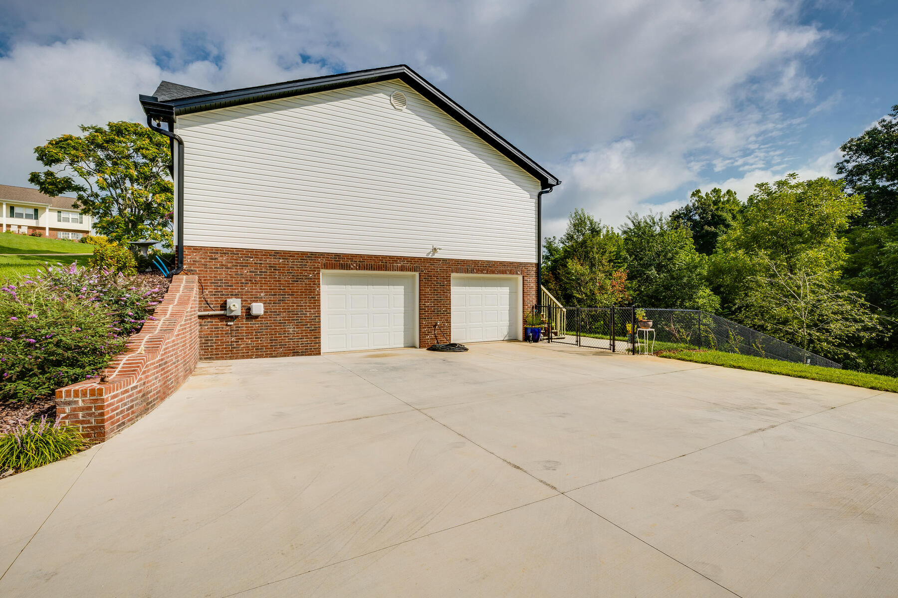 84 Primrose Court
