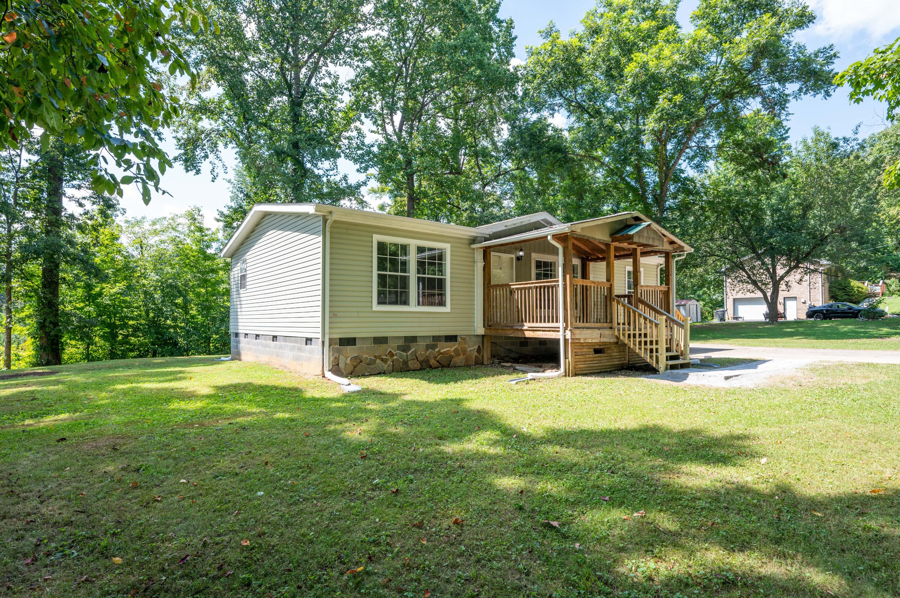 115 Leland Lane