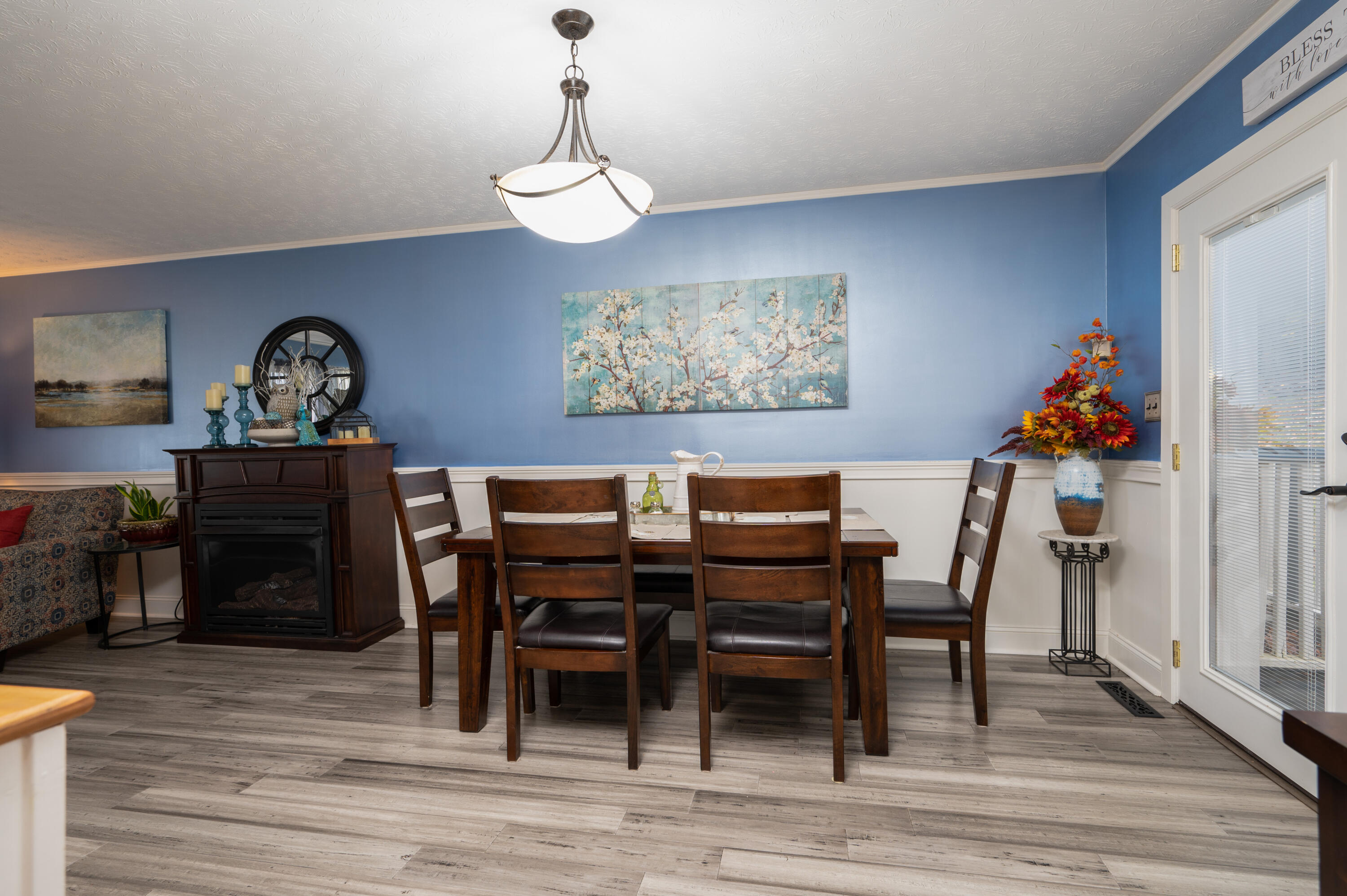 332 Wonderland Drive