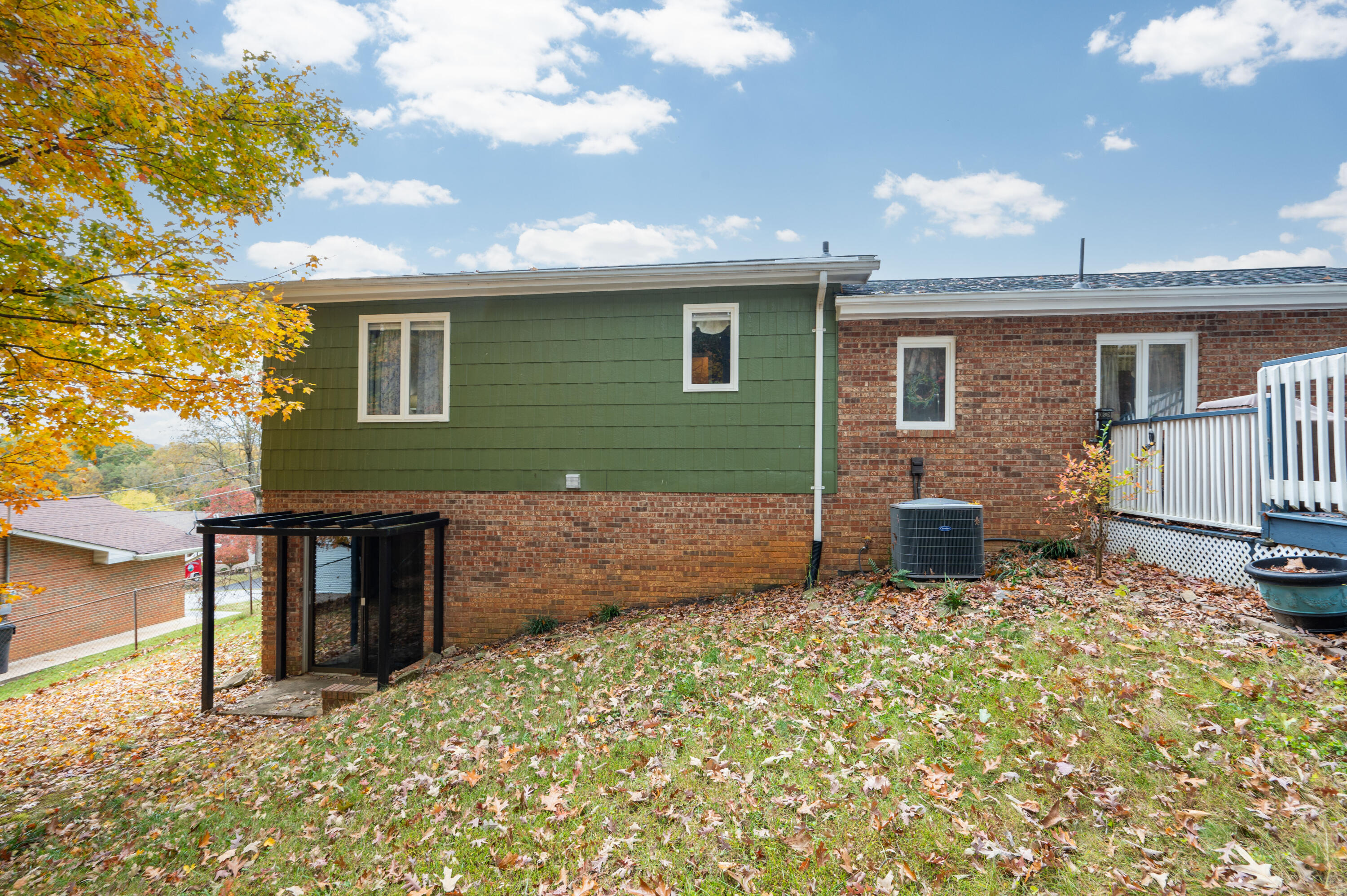 332 Wonderland Drive