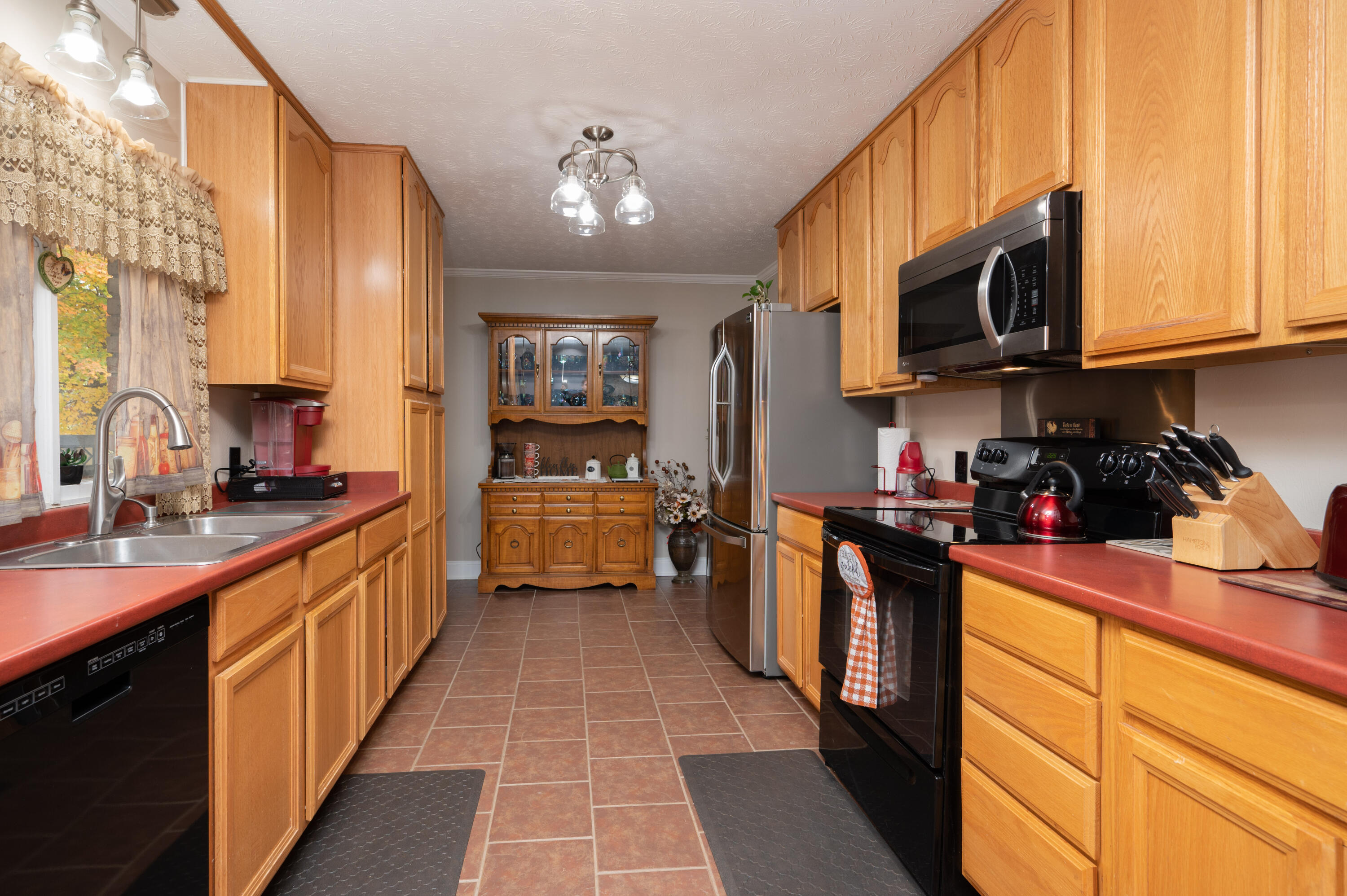 332 Wonderland Drive