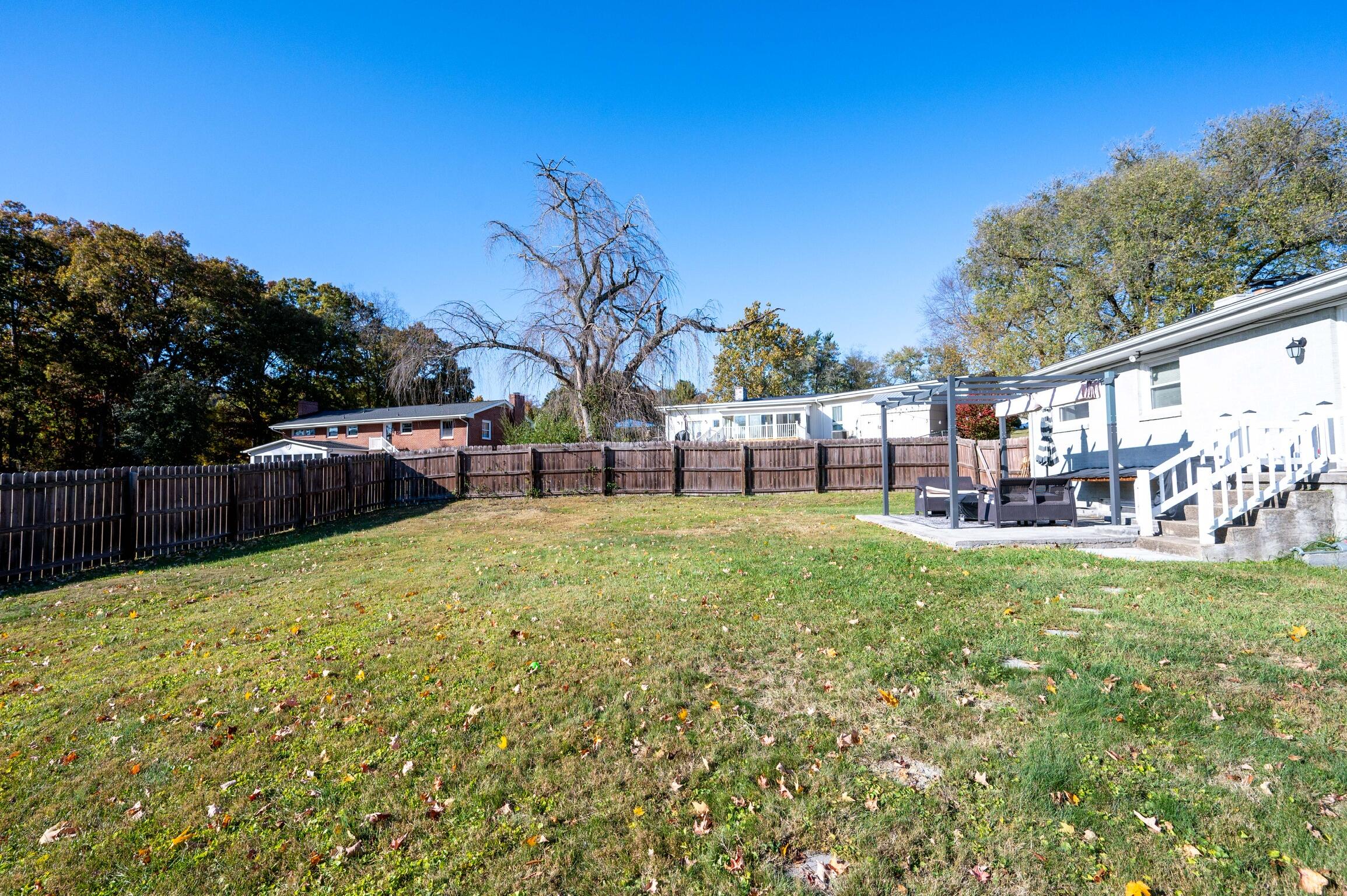 300 Richmond Heights Road